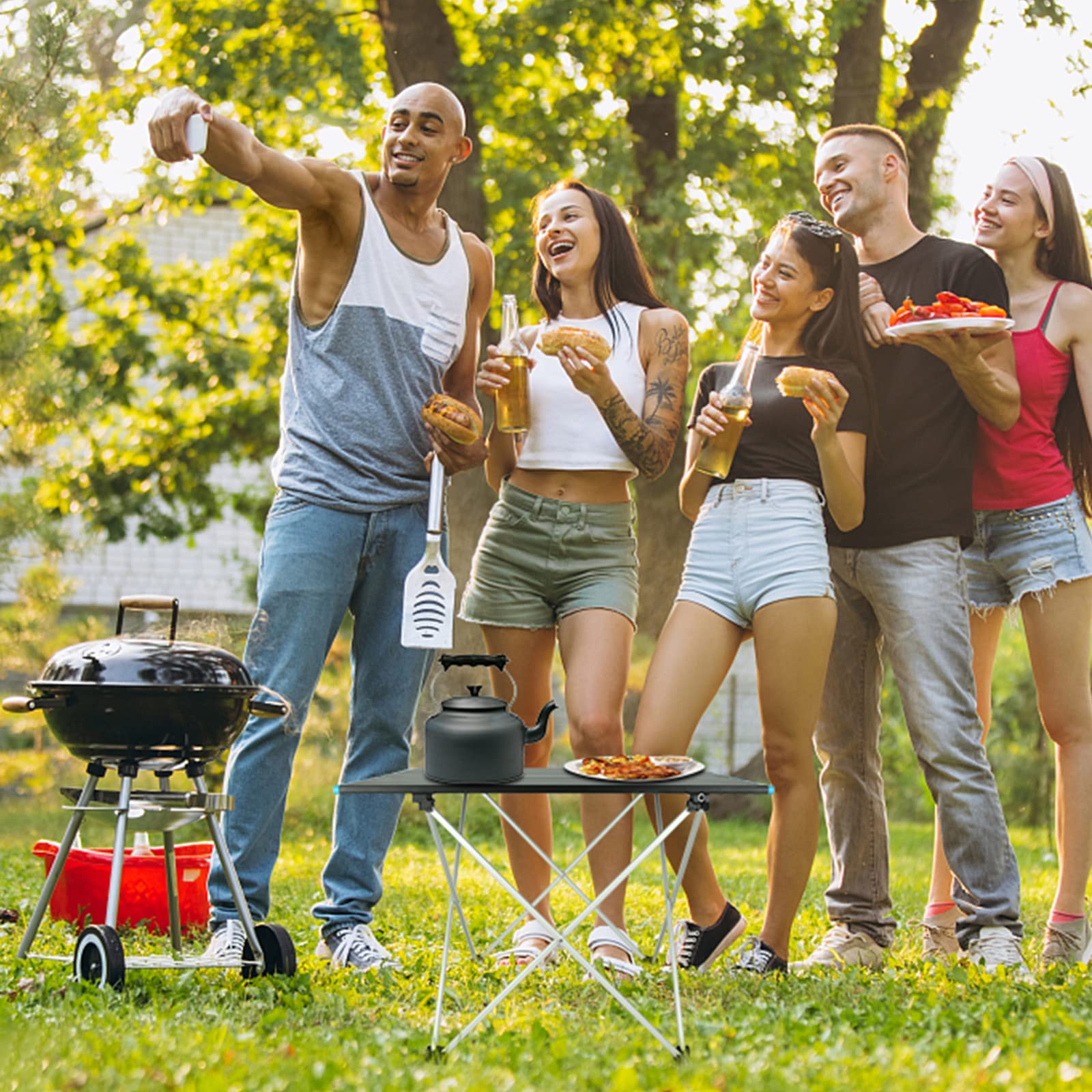 RIGIDON Camping Table, 68 x 46 cm Portatile Pieghevole Alluminio Campeggio Tavolo, Mini Piccolo Tavolino, Esterno Scrivanie Pieghevoli Per Campeggio Picnic Cortile Barbecue Spiaggia Terrazzo