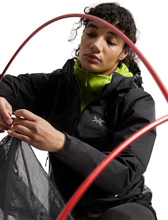 Arc'teryx Beta SL Jacket Women's | Lightweight Highly Versatile Gore Tex Epe Shell | Black, Medium