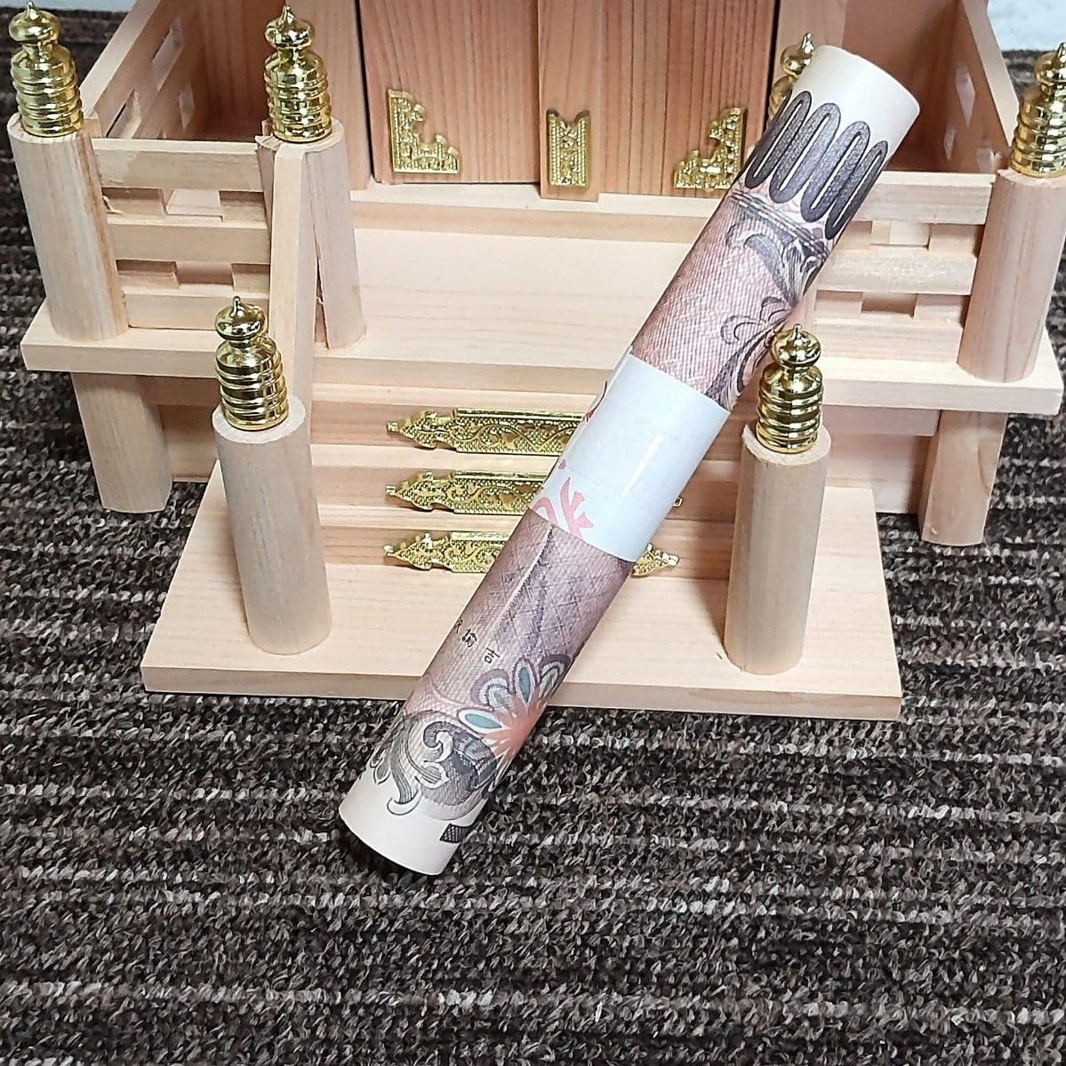 Amazon.co.jp: 残りわずか西宮えびす神社の巨大金運券 福沢諭吉の一億