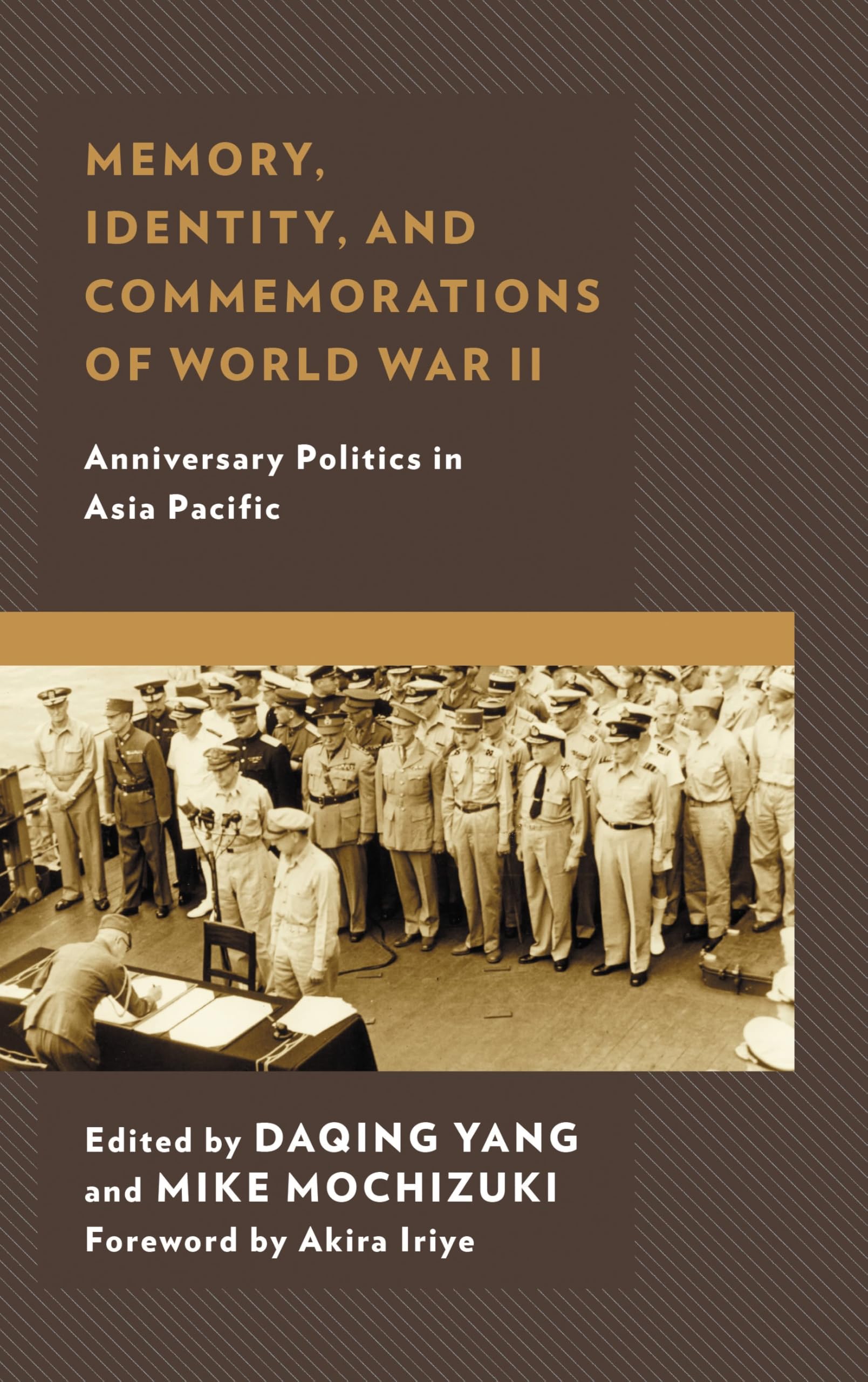 Étudier World War II Anniversary Politics Asia Pacific pour recherche histoire