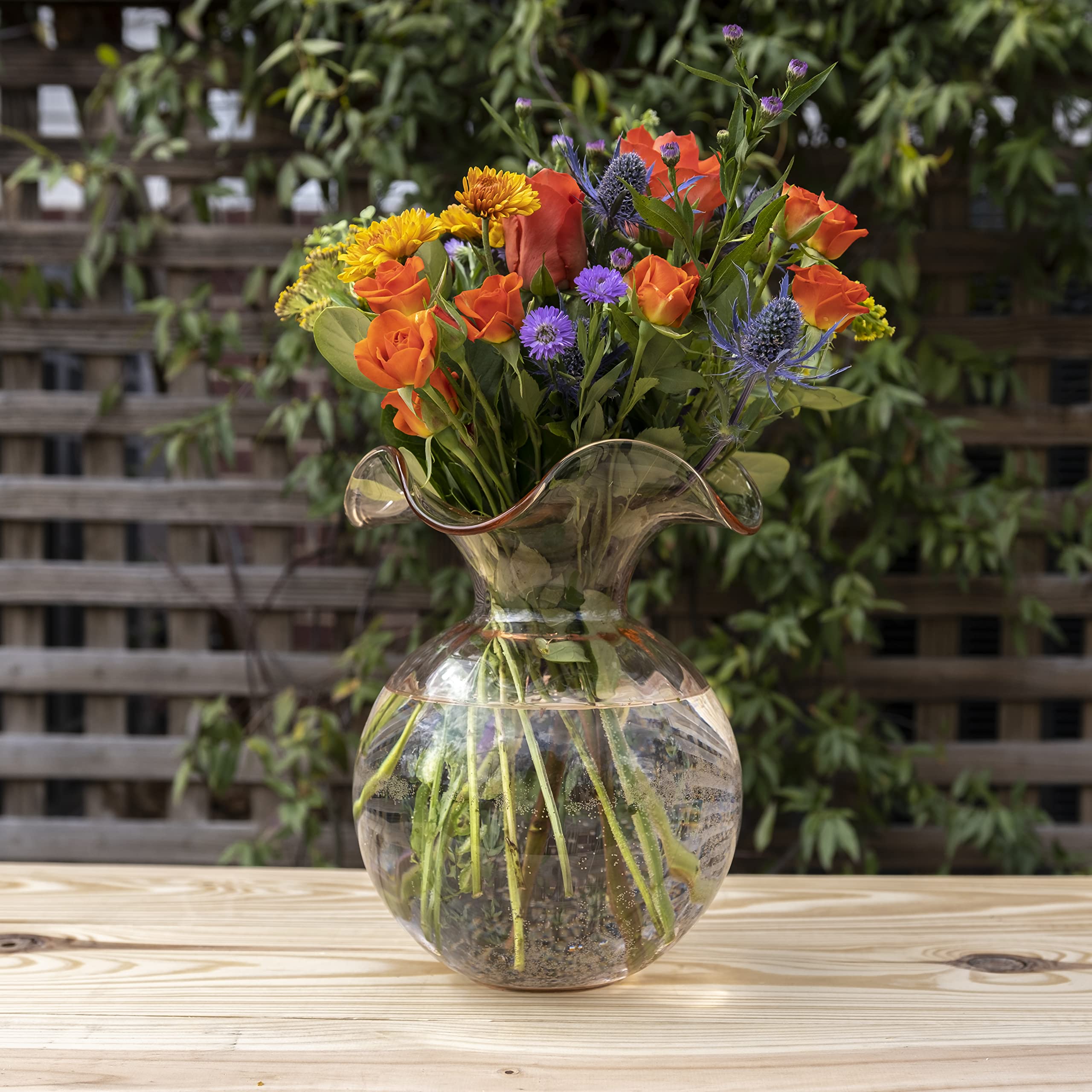 ピンクのガラス製の花瓶 津軽びいどろ 口すぼまり 花器 | おしゃれなガラスの花瓶