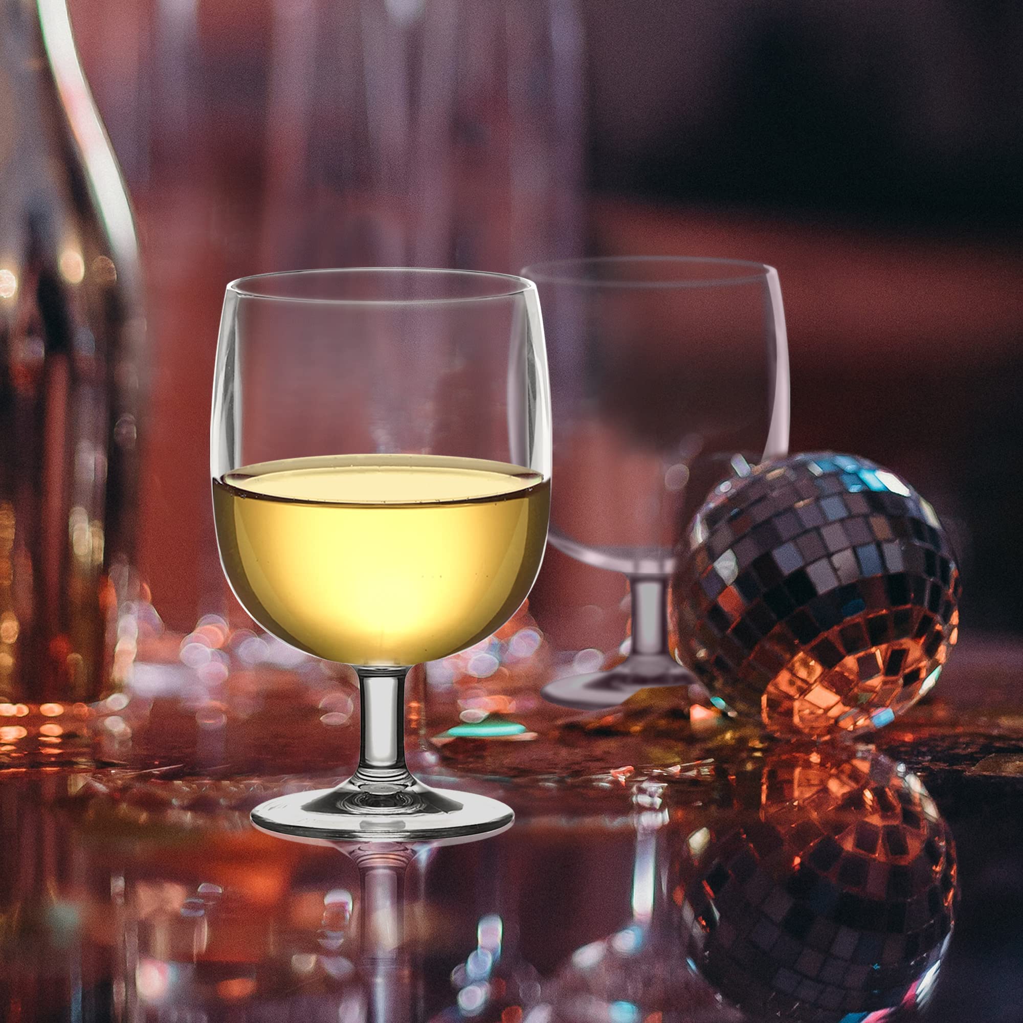 Amazing Abby - Stacy - Copas de vino de plástico apilables de 12 onzas (juego de 8), copas de vino de plástico reutilizables, sin BPA y a prueba de roturas, perfectas para piscina, al aire libre,