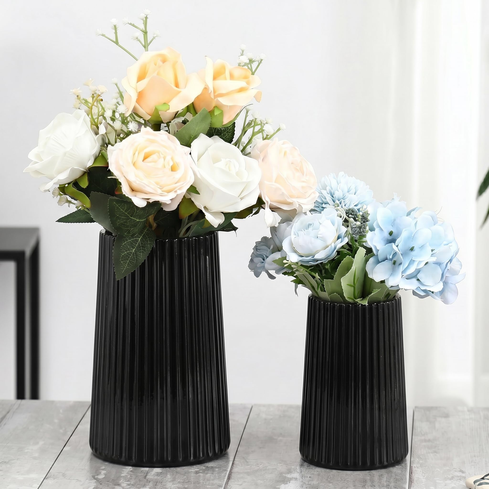 Vases modernes en verre de haute qualité au fini cannelé pour intérieur