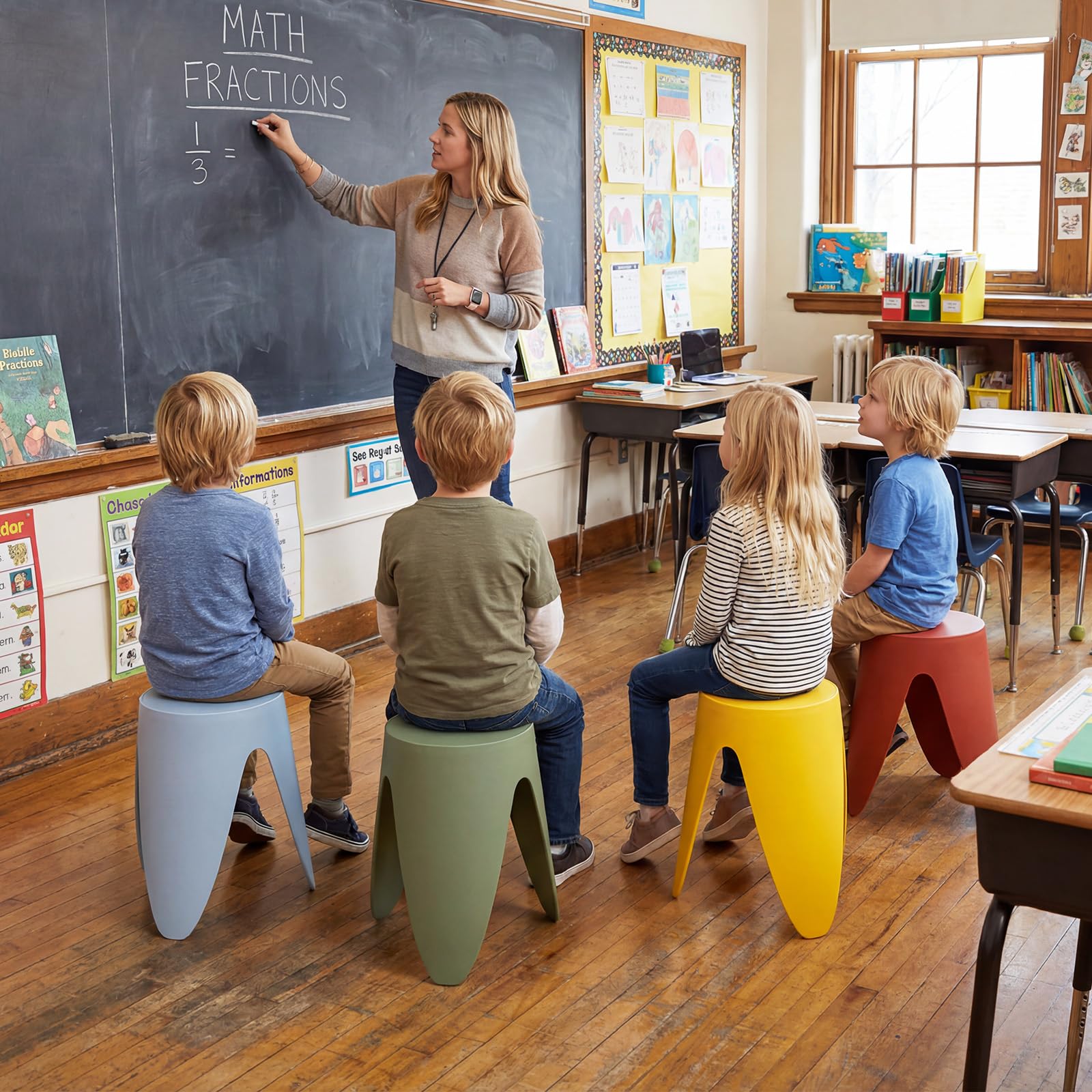 COSTWAY Juego de 8 Taburetes Apilables, 46 CM Taburetes de Plástico Encajables, Sillas Portátiles sin Respaldo para Colegio Aula Estudiantes Adultos Salón Comedor Oficina, sin Montaje, Coloridos