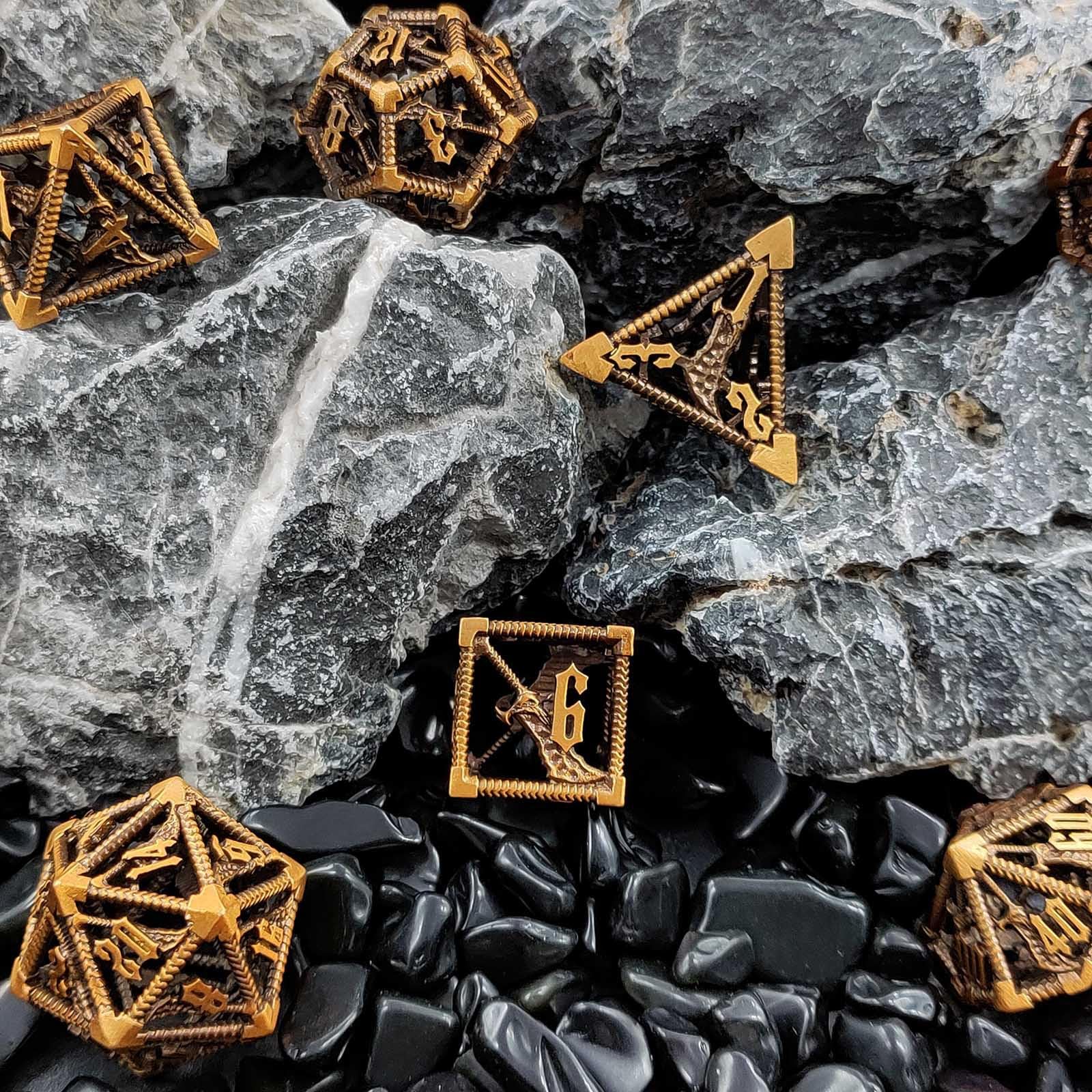 Heavy Metal DND Dice Trwałe 7 szt. Zestaw wielościenny do RPG, Dungeons Dragons, Tabletop Adventure Gaming