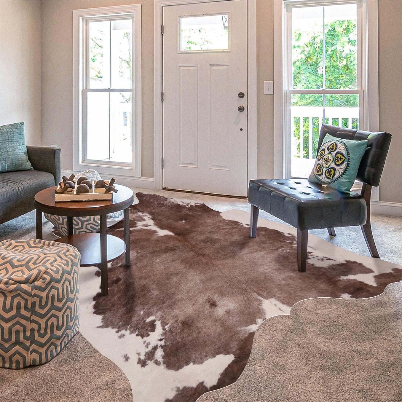 Faux Cowhide Rug 5.2x6.2 ft Large Cow Hide Rug for Living Room Cow Print Rugs for Bedroom Western Room Decor Area Rug for Home Decor Home Office Animal Print Carpet