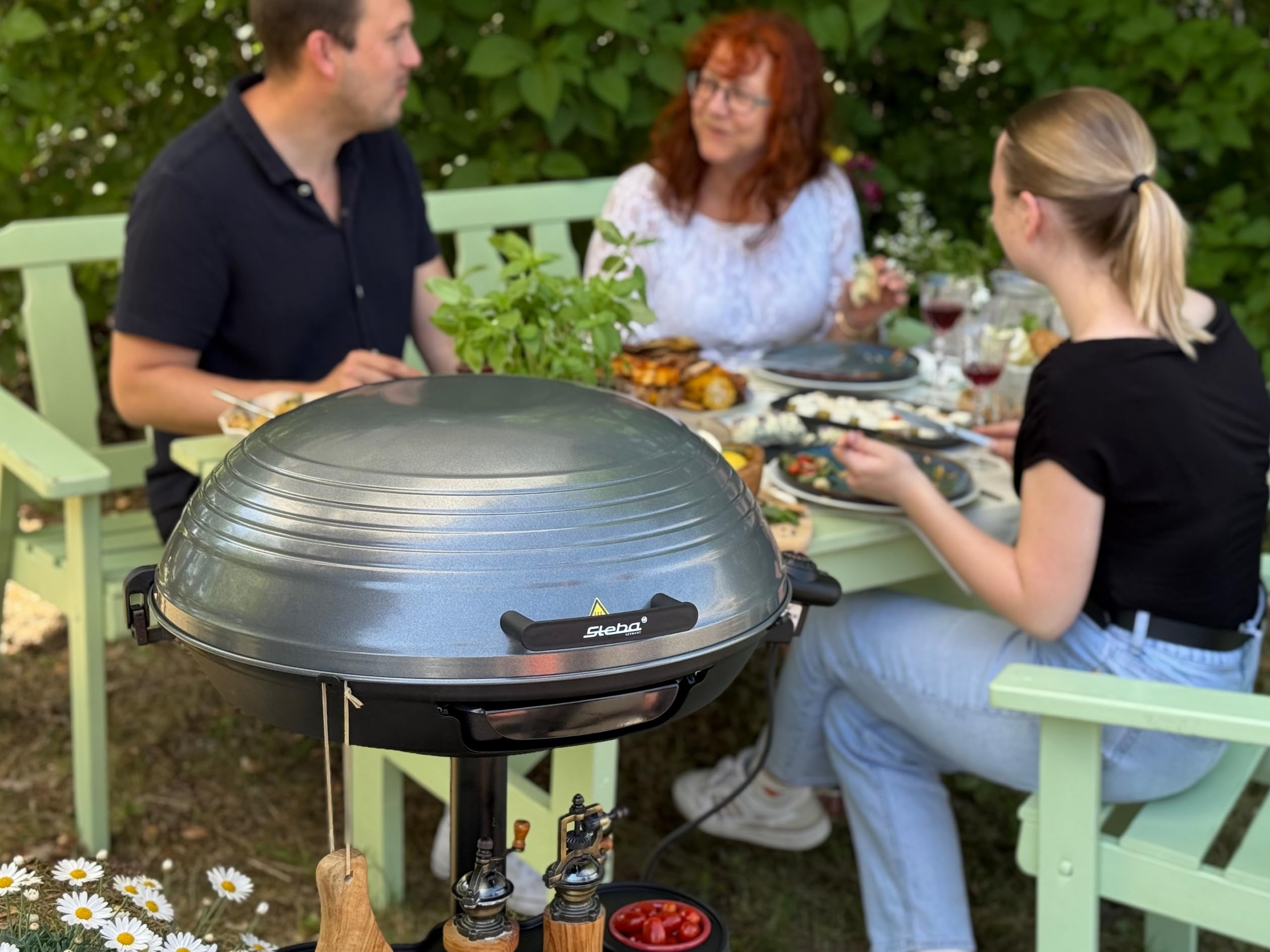 Steba VG 325 Elektrischer Stand BBQ Grill XXL | Alu-Druckguss Grillplatte, Mit Deckel, Low-Fat