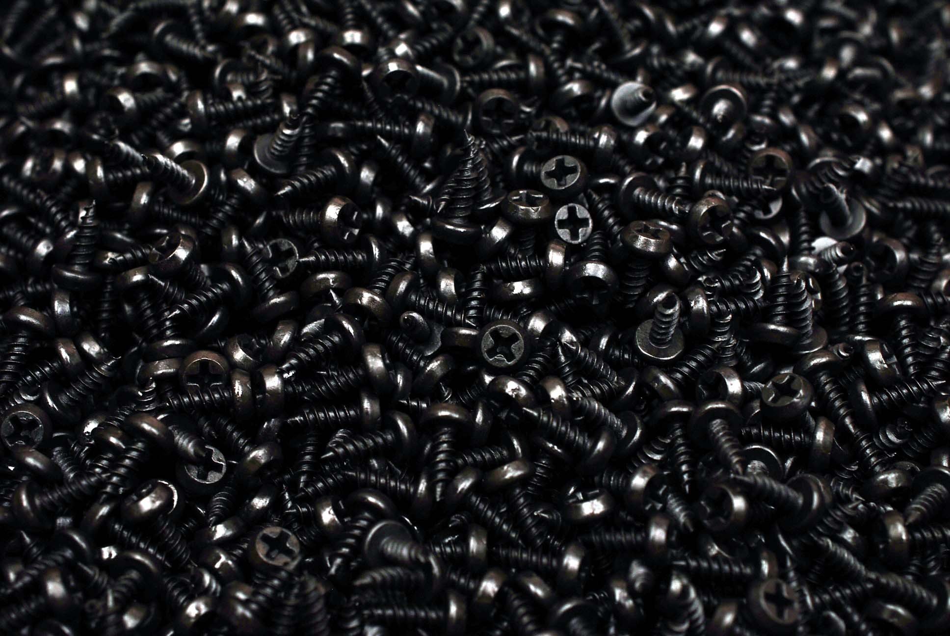 (2500) Phillips Pan Head 6 x 7/16 Framing Screw Sharp Piercing Point #6 Black