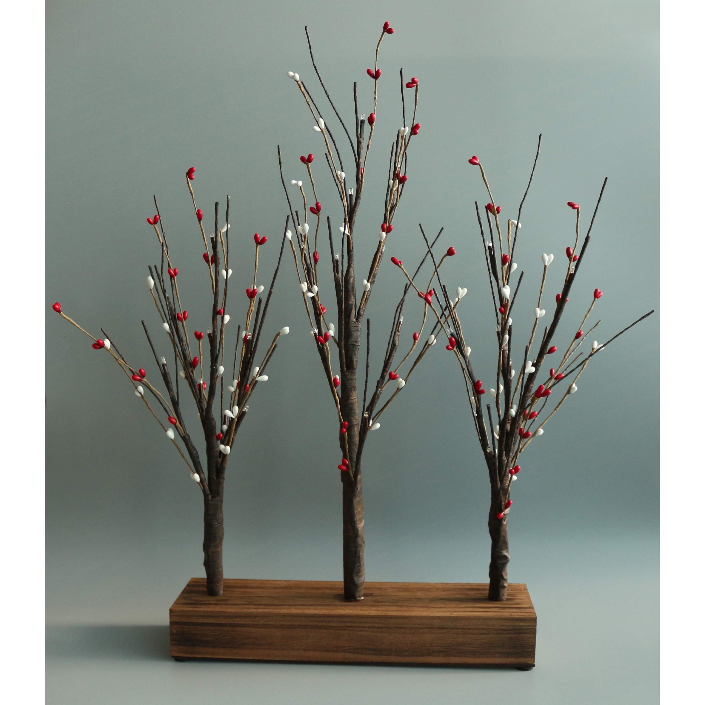 CVHOMEDECO. Funciona con baterías con Temporizador Iluminado Pip Berry Tree Tres árboles Luces LED de Mesa, para el hogar/Fiesta/Boda/Festival/Decoración de Interiores, H 53 cm