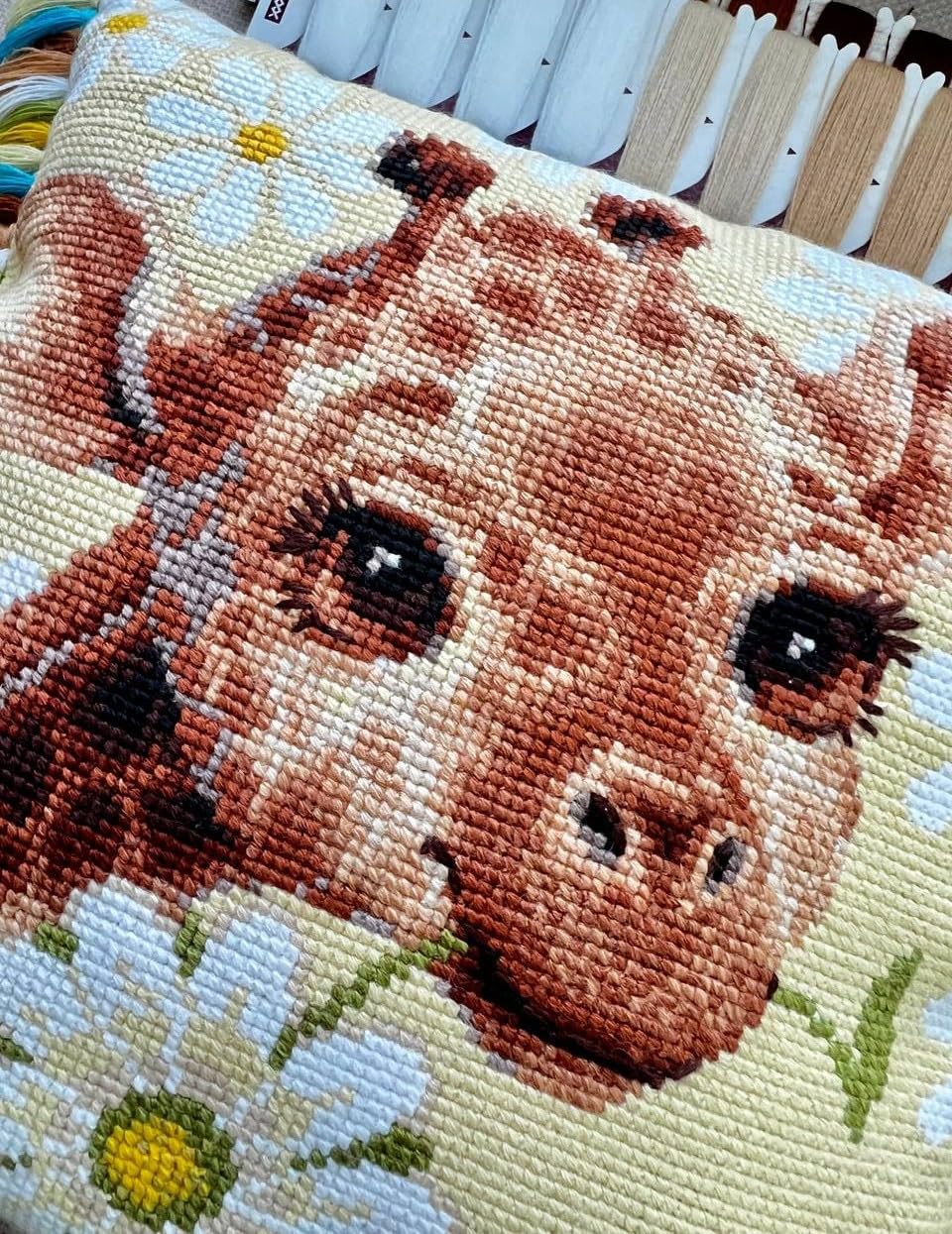 RIOLIS - Cushion/Panel Little Giraffe 2318, Cross Stitch Kits 11¾"x11¾, Cross Stitch Kits for Beginners & Advanced, Crossstitching Kit Adult, Embroidery Counted Stitching Kit