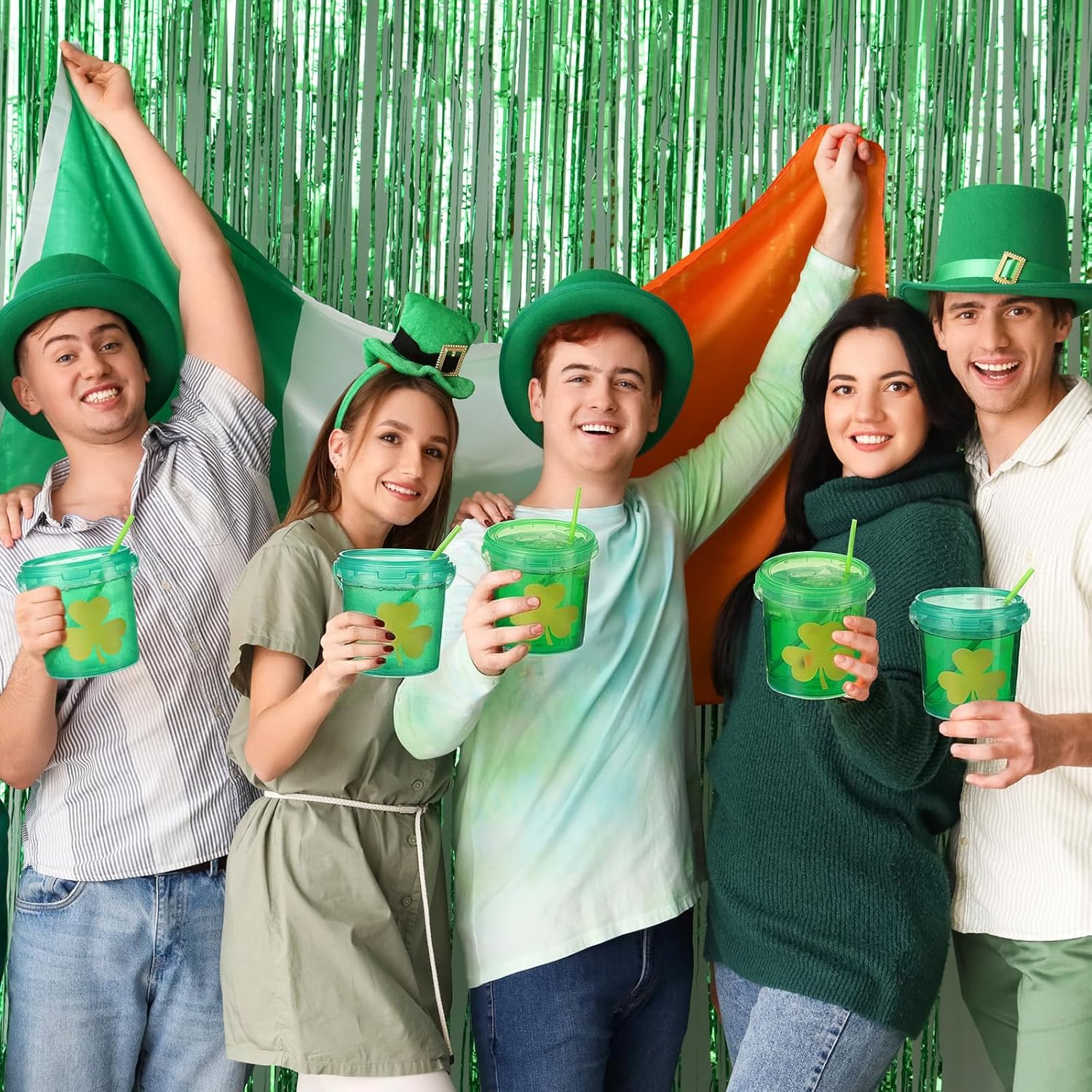 Funnymoom 24 Pack 32oz St Patrick's Day Buckets with Lids and Straws Plastic Shamrock Cocktail Rum Buckets for Drink and Ice Cream Reusable Punch Bowls Cups for Party (Style 3, Green, Light Green)