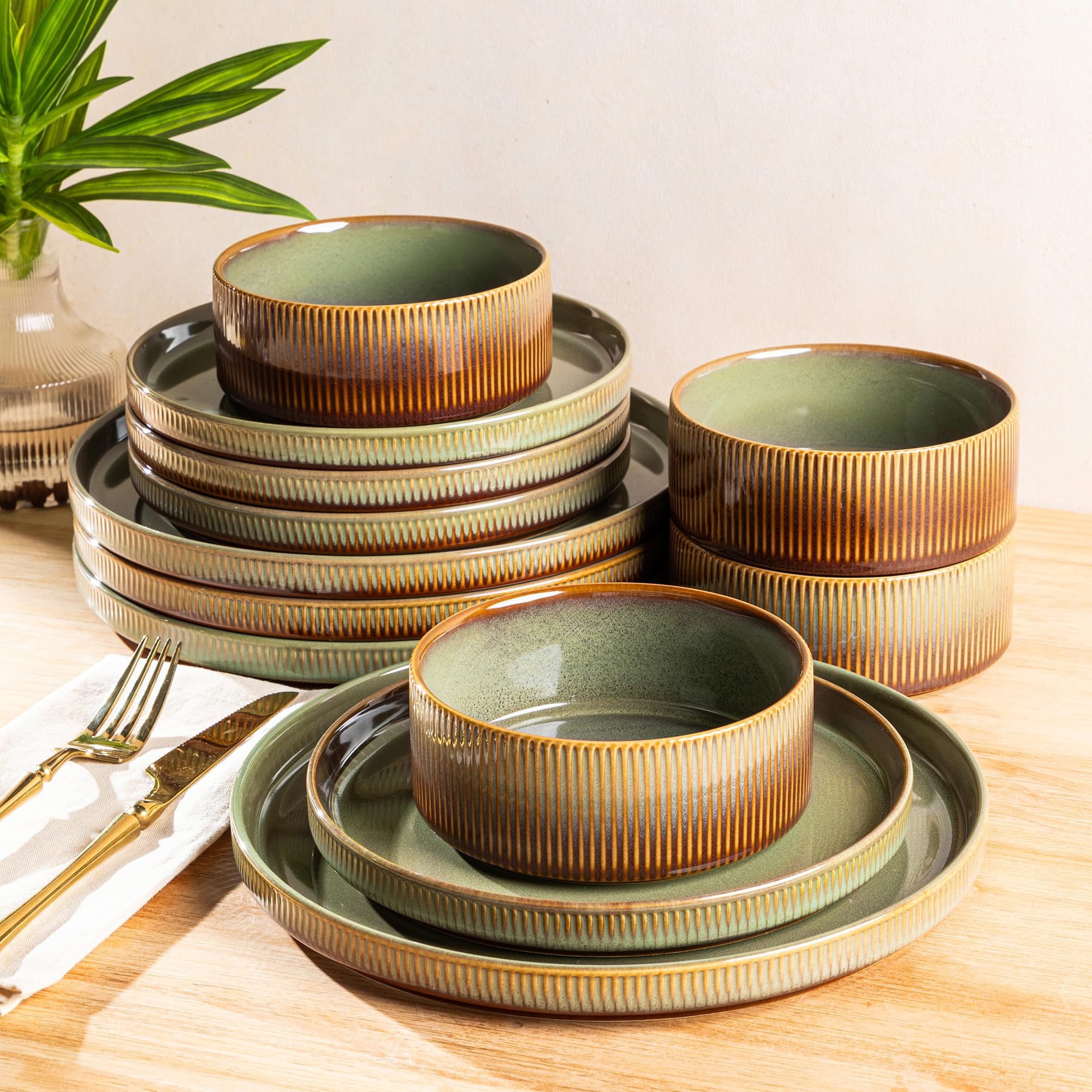 TheTerra Ceramic Dinner Set for 4, 12 Piece Plates & Bowls Set