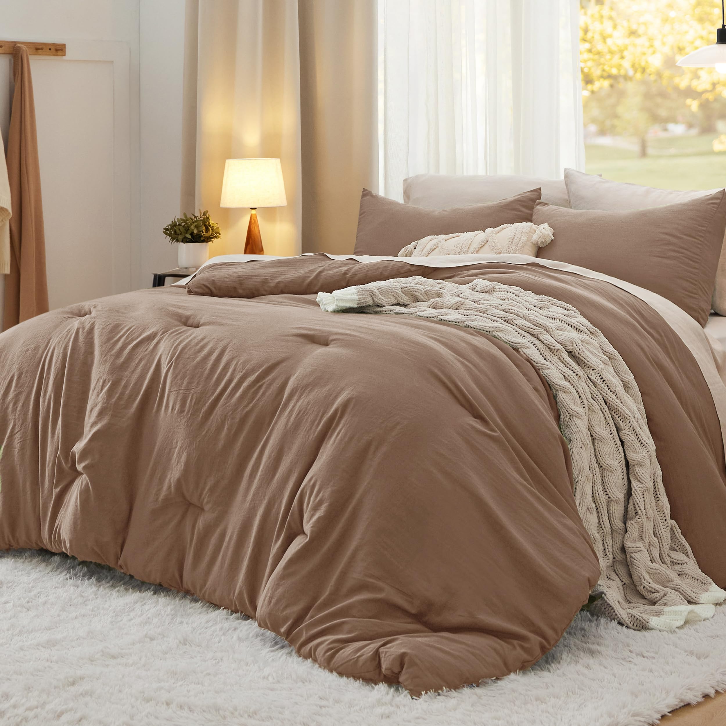 Bedsure Queen Size Comforter Set, Brown Soft Prewashed Bedding for All Seasons, 3 Pieces GentleSoft™ Warm Down Alternative Bed Set, 1 Lightweight Comforter (90"x90") and 2 Pillowcases (20"x26")