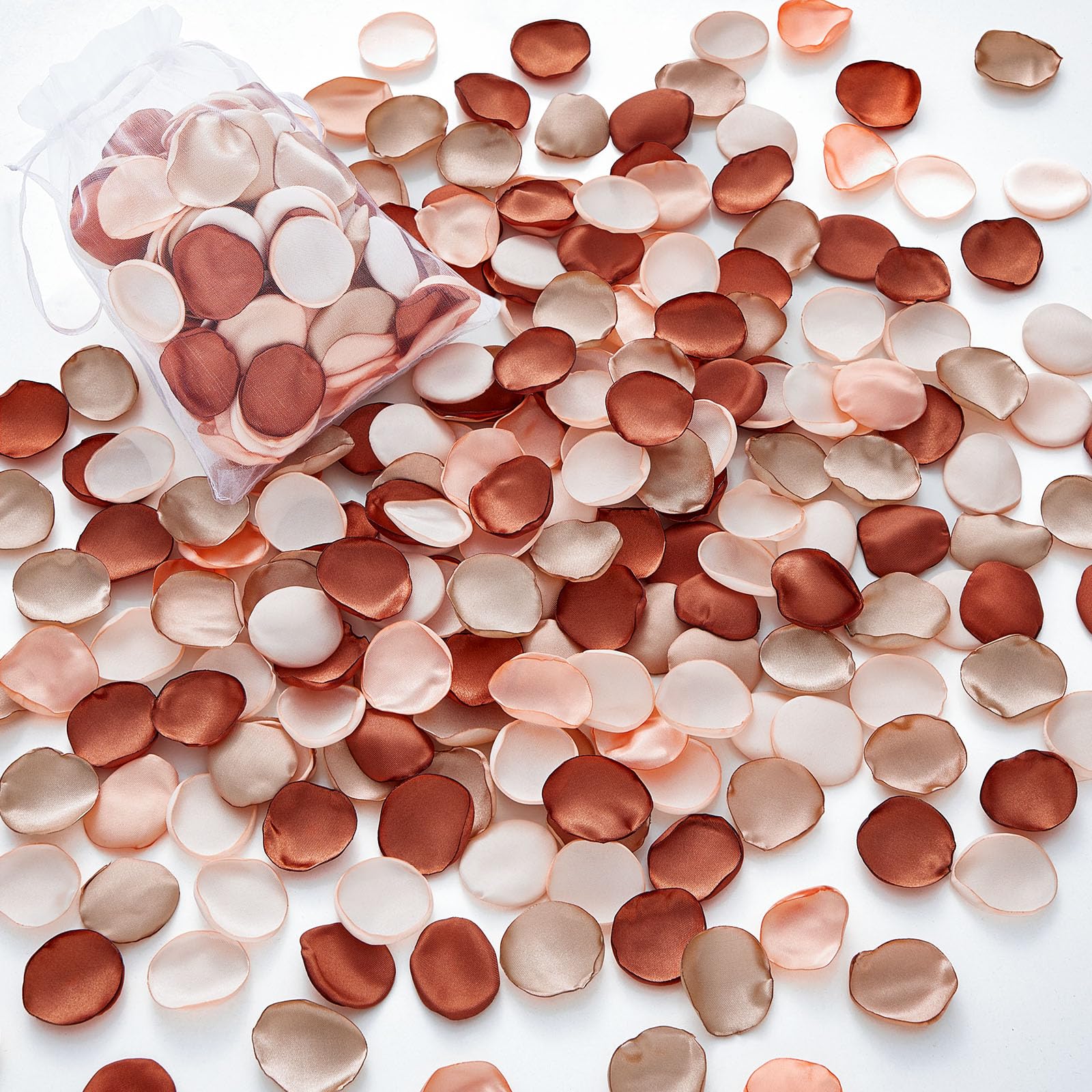 Pétales de rose artificiels en soie Serwalin pour célébrer votre amour lors du grand jour