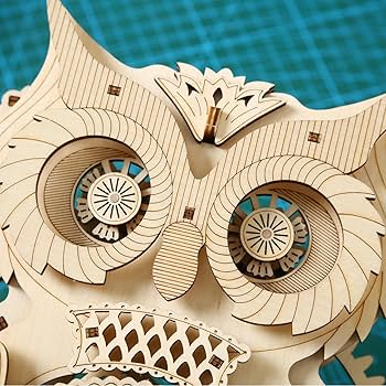 Amazon | 3D木製パズル フクロウ時計 – 機械式モデル組み立てキット