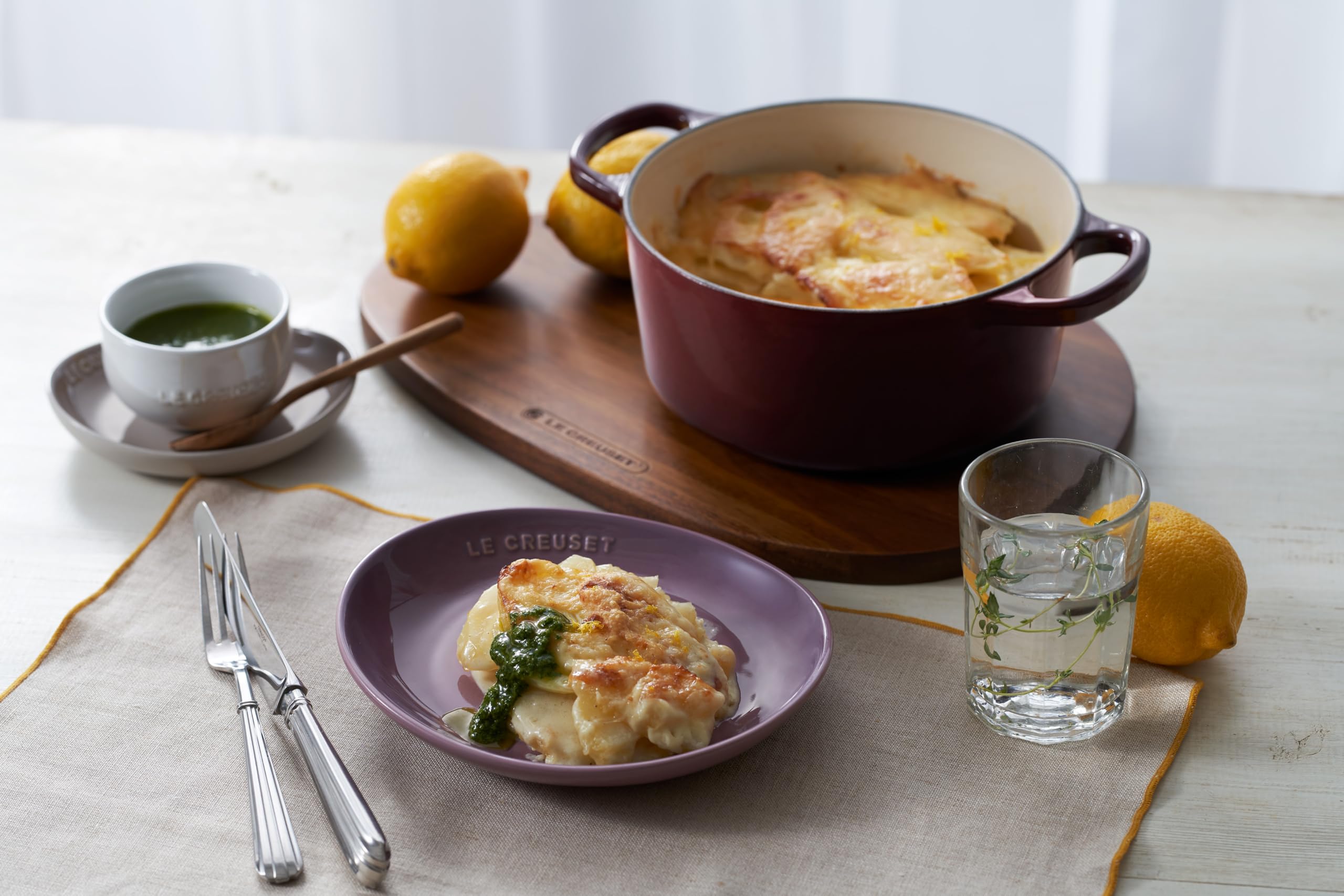 Amazon.co.jp: ル・クルーゼ(Le Creuset) 鋳物 ホーロー 鍋