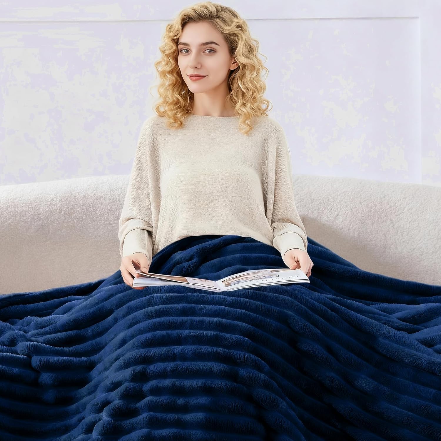 Nookly Navy King Size Blanket for Bed, Soft Lightweight Plush Ribbed Striped Big Blanket, Cozy All-Season Fleece for Bedroom and Home Décor, 108x90 Inches