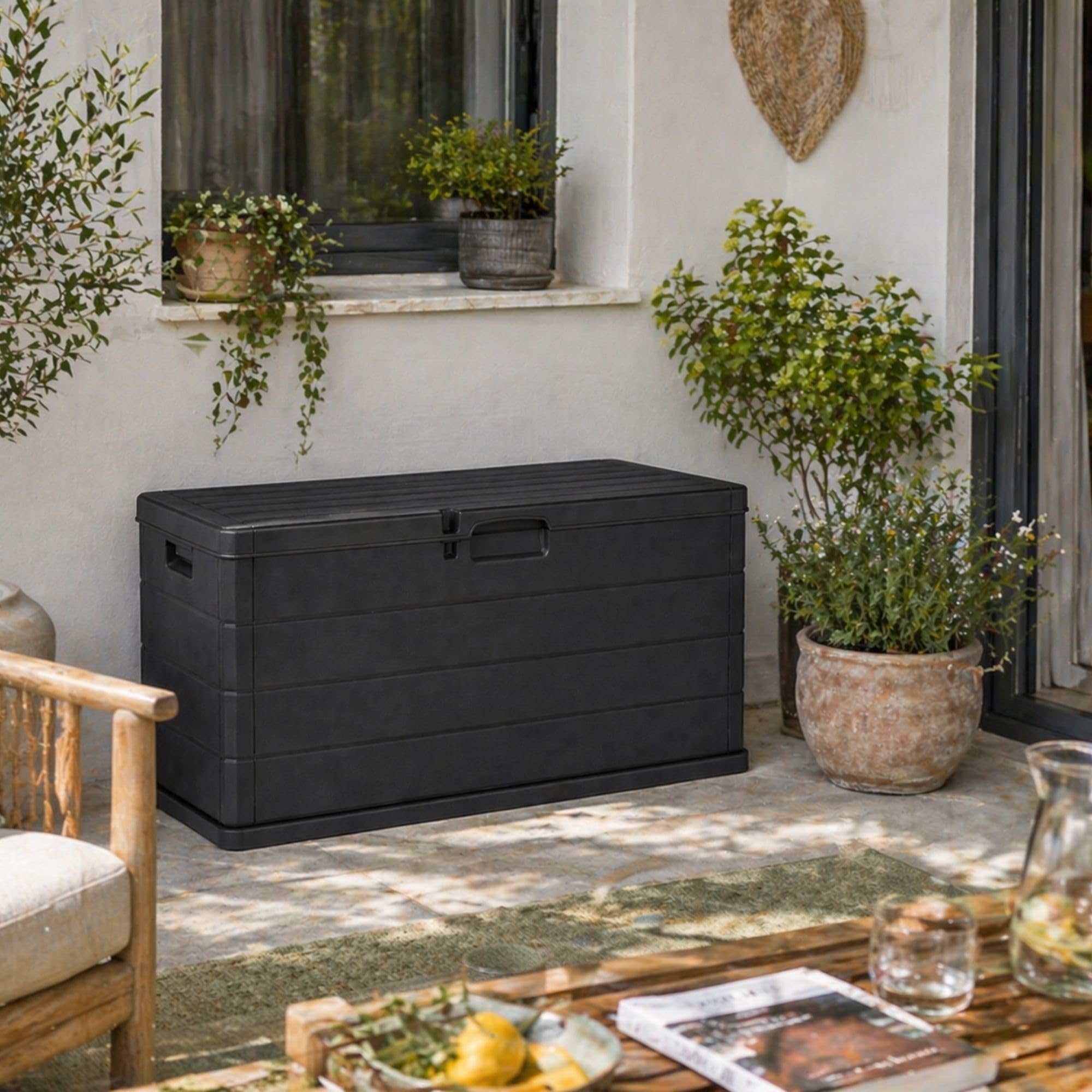 Kissenbox wetterfest 340L – Auflagenbox Gartenbox aus Kunststoff, abschließbar, UV-beständig, wetterfest, in Kunststoff in Holzoptik, mit Rollen, für Balkon, Terrasse, Garten
