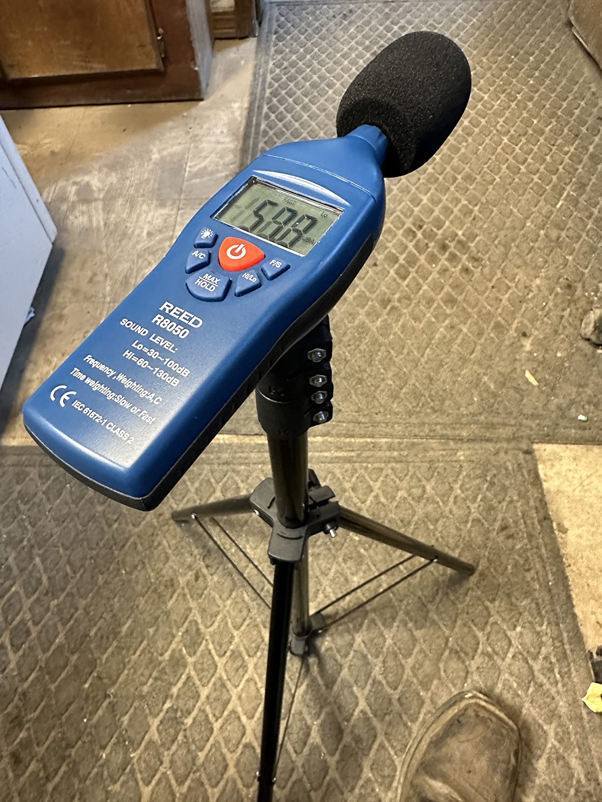 REED Instruments R8050-KIT Sound Level Meter and Calibrator Kit ...