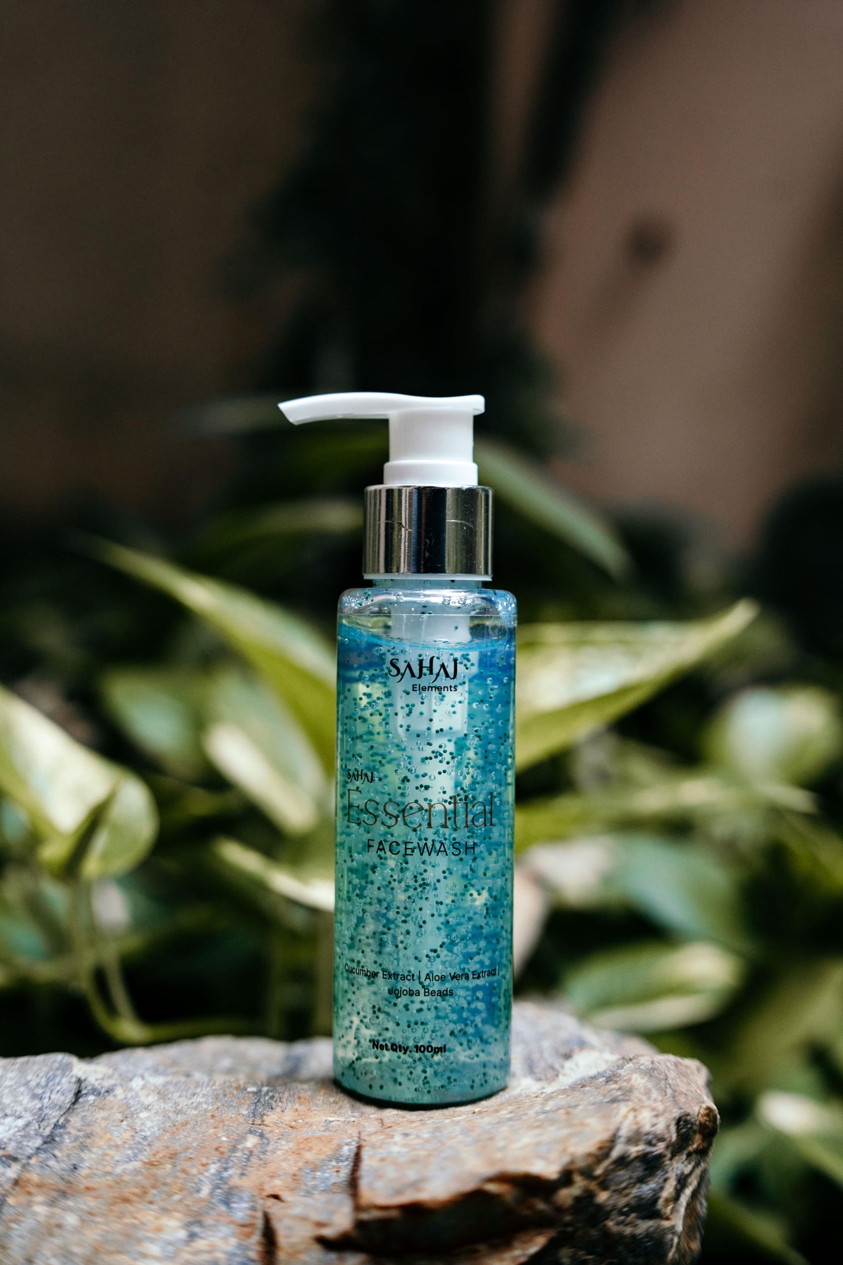 Essential Jojoba Beads Face Wash | Gentle Exfoliating Cleanser with Cucumber & Aloe Vera | Removes Dead Skin, Hydrates & Refreshes | Soap-Free & Non-Irritating | For All Skin Types-image-20