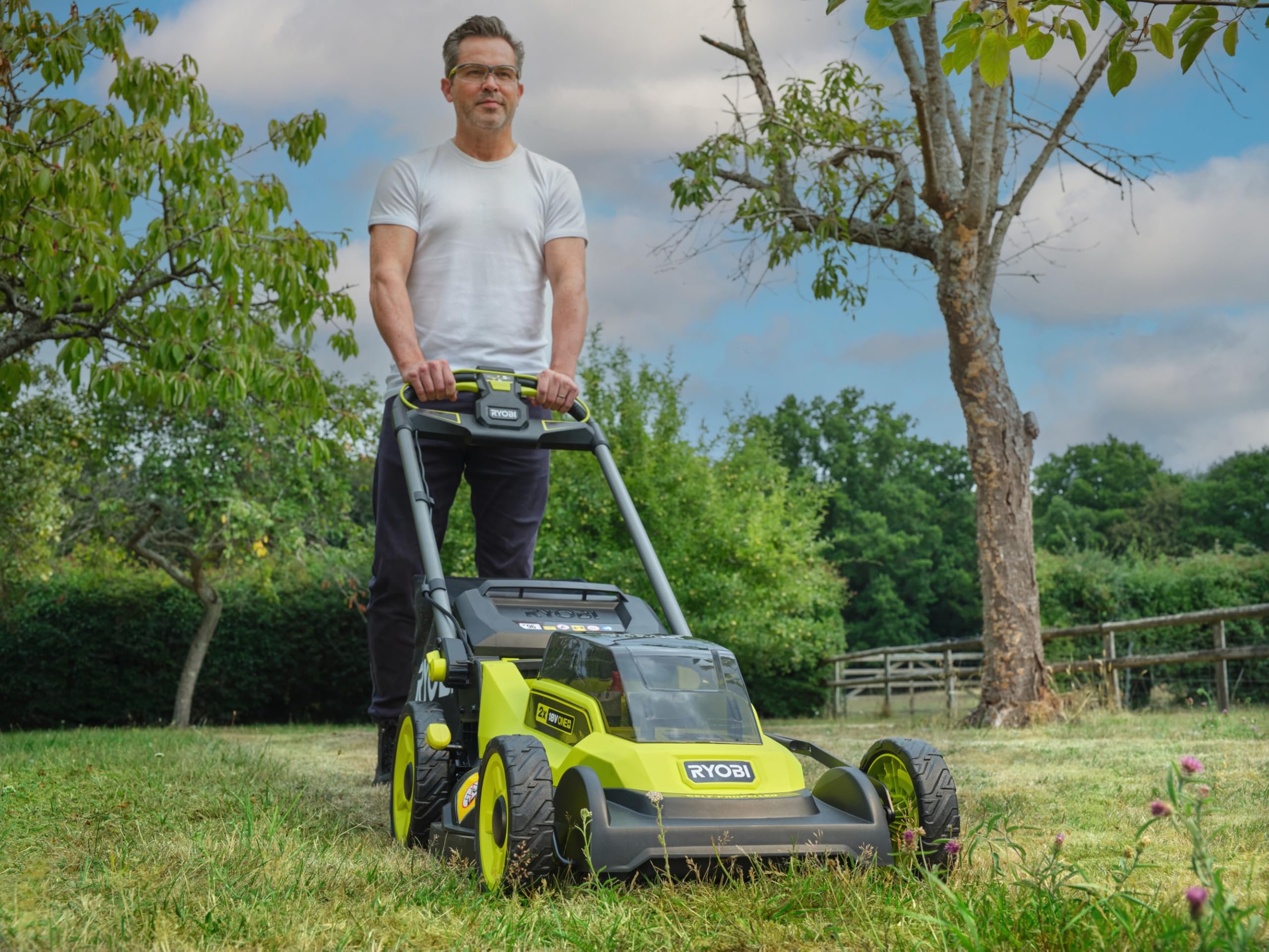 RYOBI Akku-Rasenmäher RY18LMXSP51A-0 ohne Akku & Ladegerät