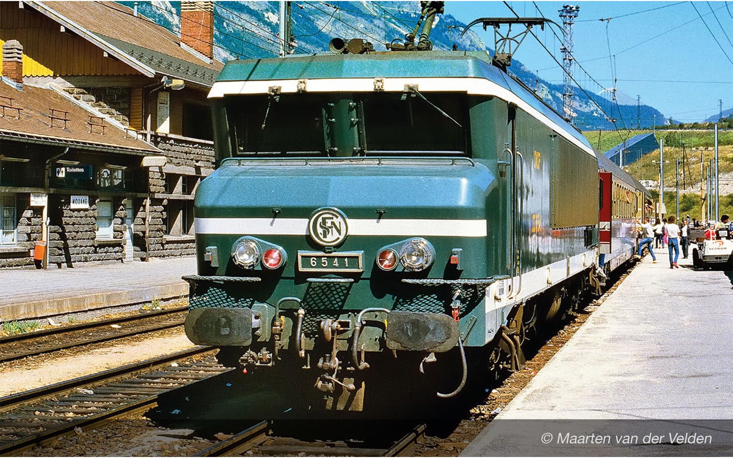Arnold HN2587S SNCF, Locomotive électrique CC 6541, livrée Maurienne Verte, Inscriptions Blanches, epIV, avec décodeur sonore DCC Locomotive électrique