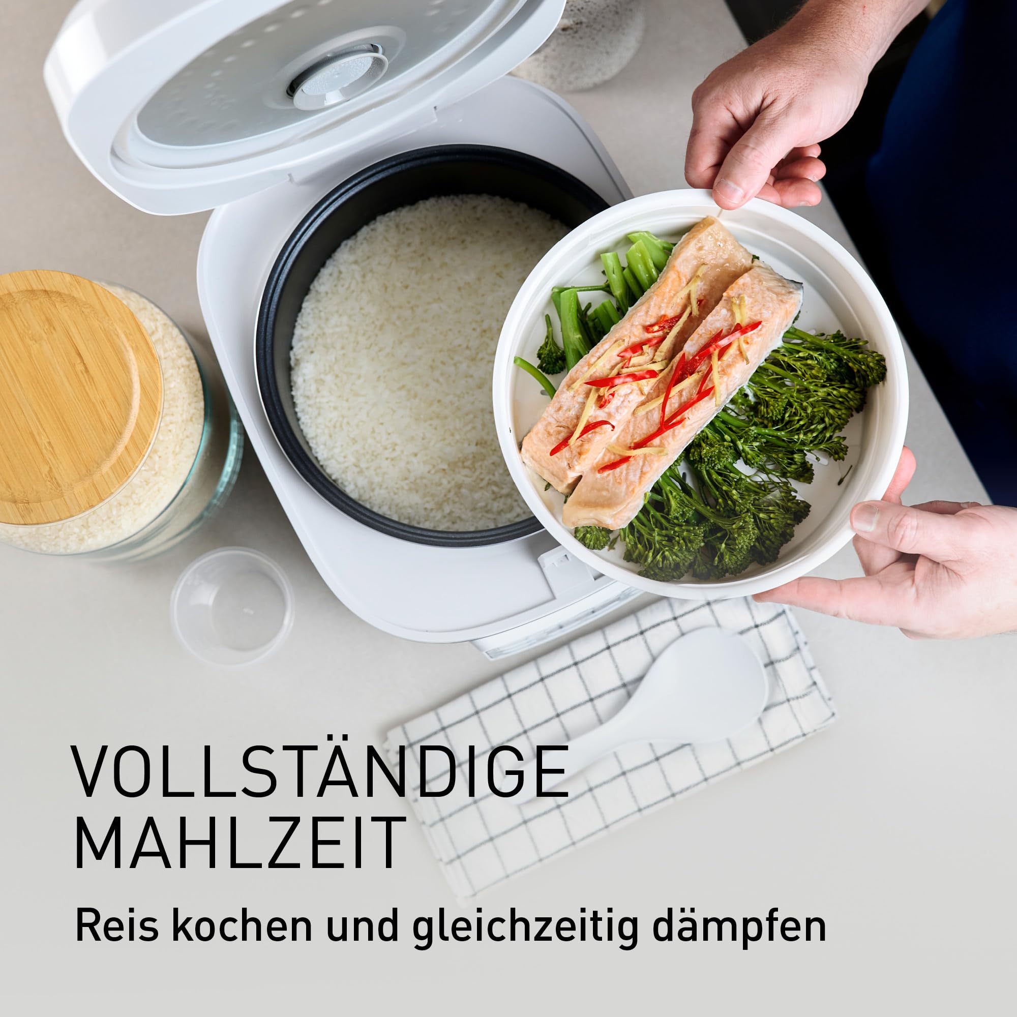 Panasonic SR-DA152WXE Automatischer Reiskocher mit Dampfgarer, 1,5 Liter (8 Tassen), Fuzzy-Logik, Wasserverhältnisanzeige, BPA-frei, Warmhalten, Startverzögerung, spülmaschinengeeignete Teile, weiß