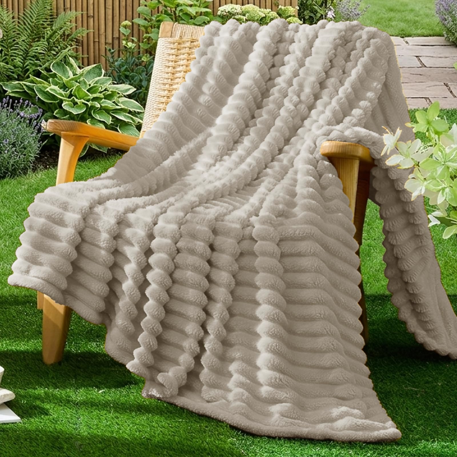 Vielit Kuscheldecke Flauschig,Ultral Weiche Kuscheldecke-Leichte Atmungsaktiv Wohn- & Kuscheldecken, Tagesdecke & Sofadecke überwurf, Pflegeleicht Cord Decke für Zimmer Deko