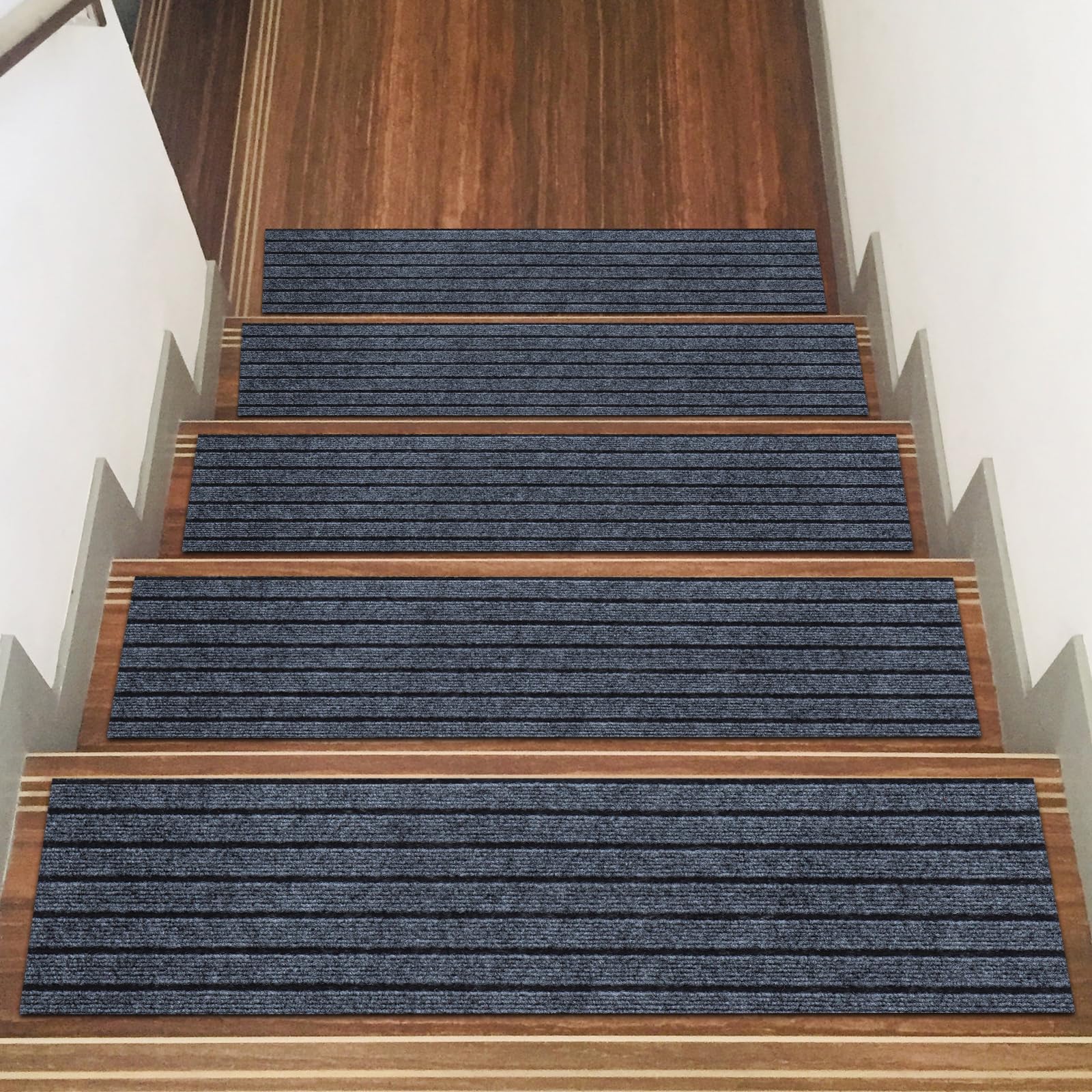 15pcs Stufenmatten, Treppen Teppich, Treppenteppich Selbstklebend, Treppenstufen Matten, Stufenschutz Stufenteppich Innenbereich für Holzstufen, 70 * 22cm (Grau-schwarz)