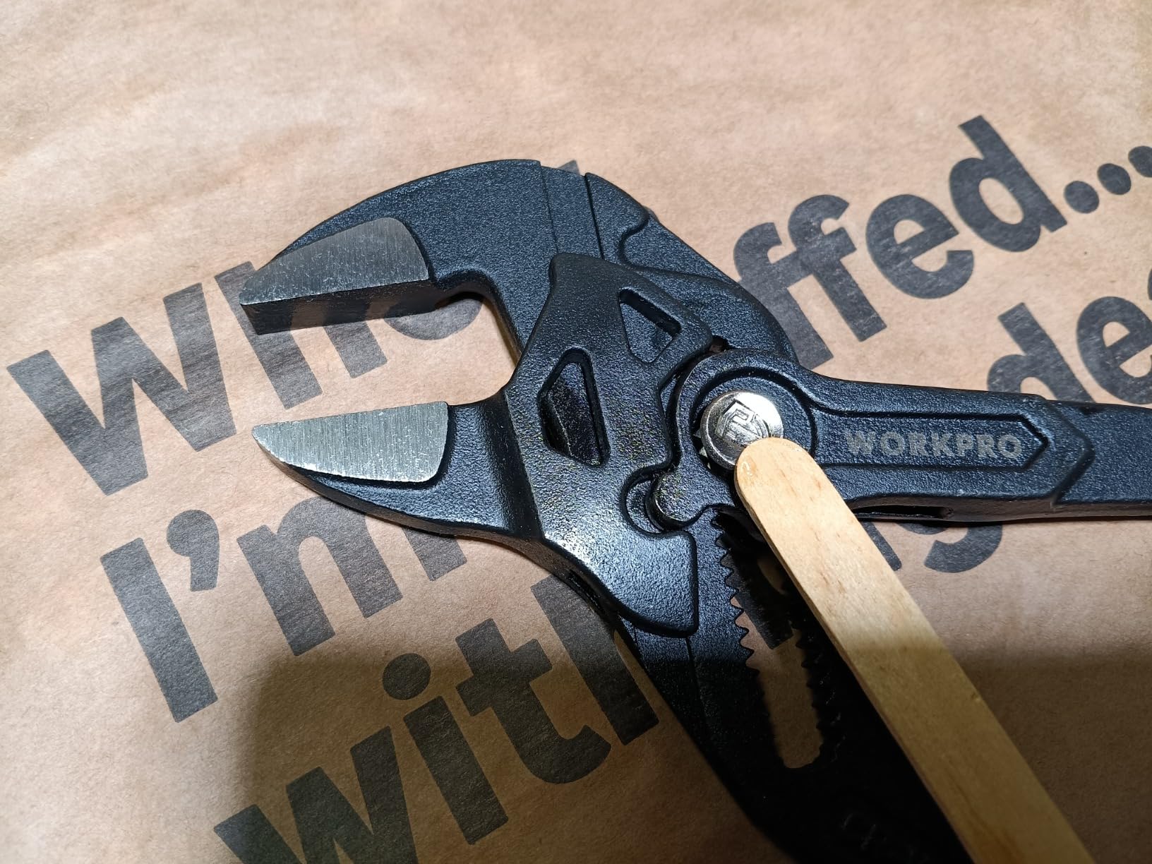 WORKPRO Pliers Wrench Set, 7 & 10-Inch CR-V Construction Wrench Pliers, Adjustable Parallel Smooth Jaw Pliers, Black Finish, Groove Lock Mechanism photo review