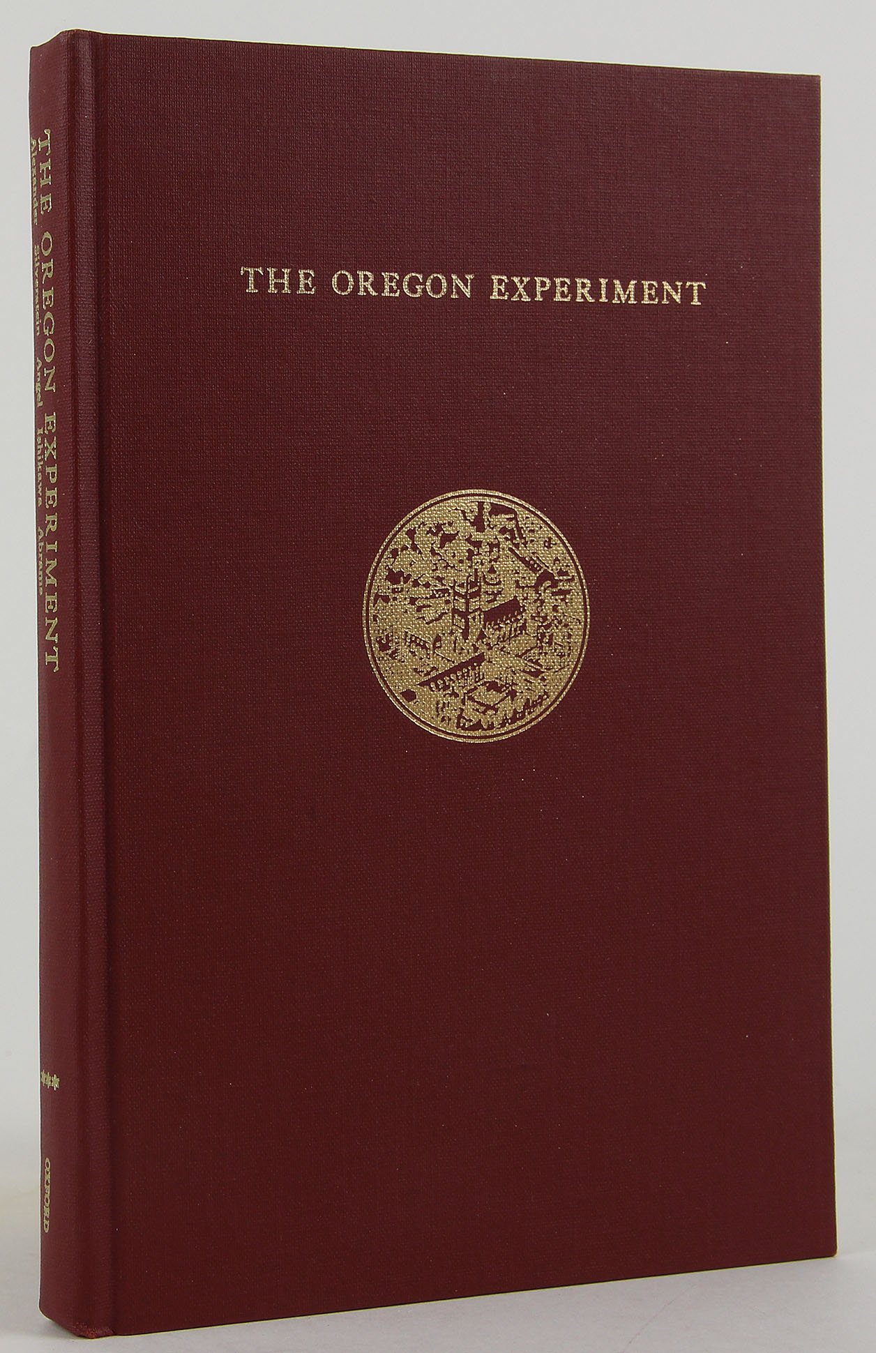 The Oregon Experiment (Center for Environmental Structure Series) 1st Edition