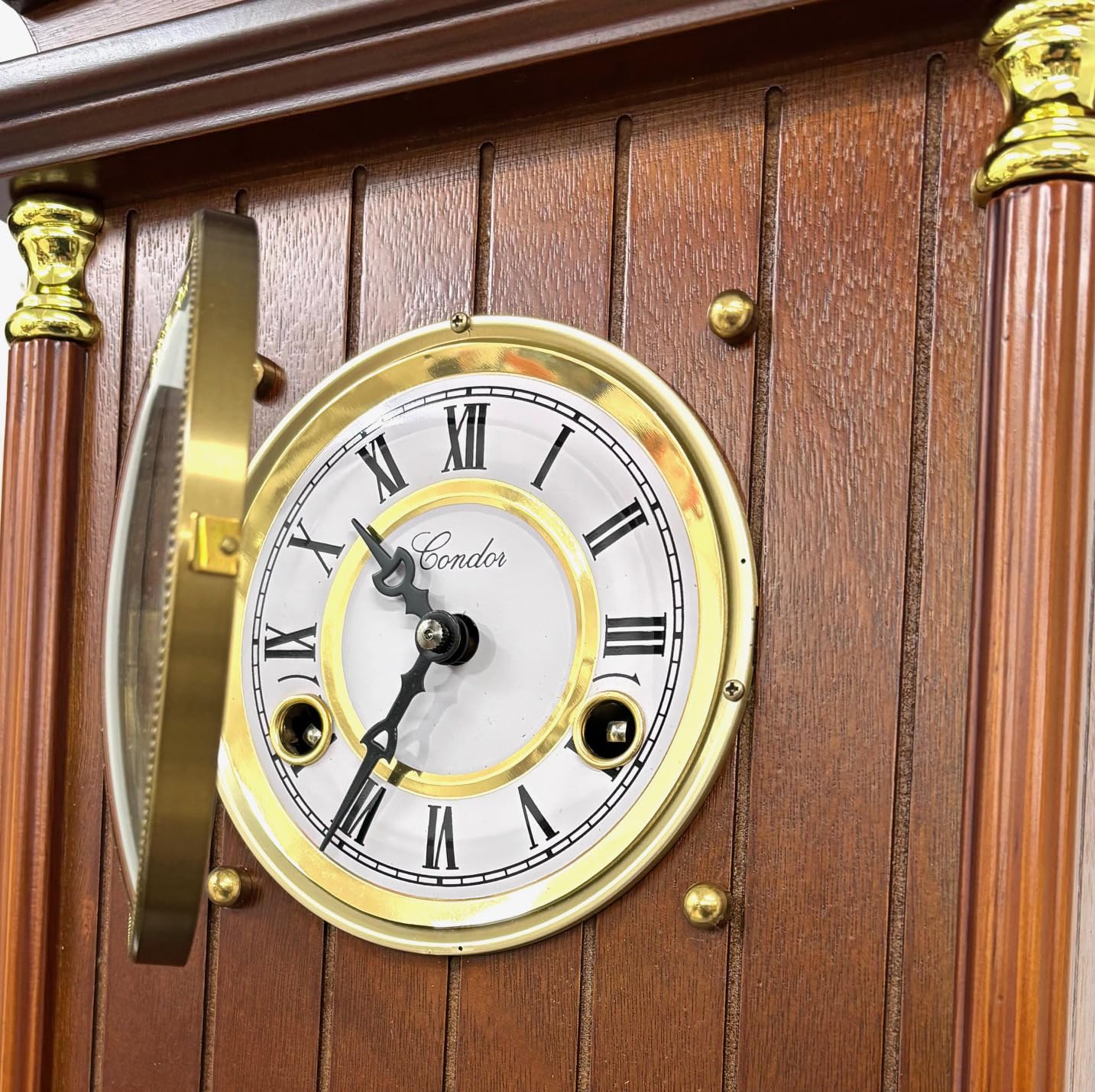 Reloj de Pared de péndulo 60x29x10cm, Reloj mecánico 31 dias, Suena Las Medias y Las Enteras, Espectacular, con Mueble, Sonido Gong