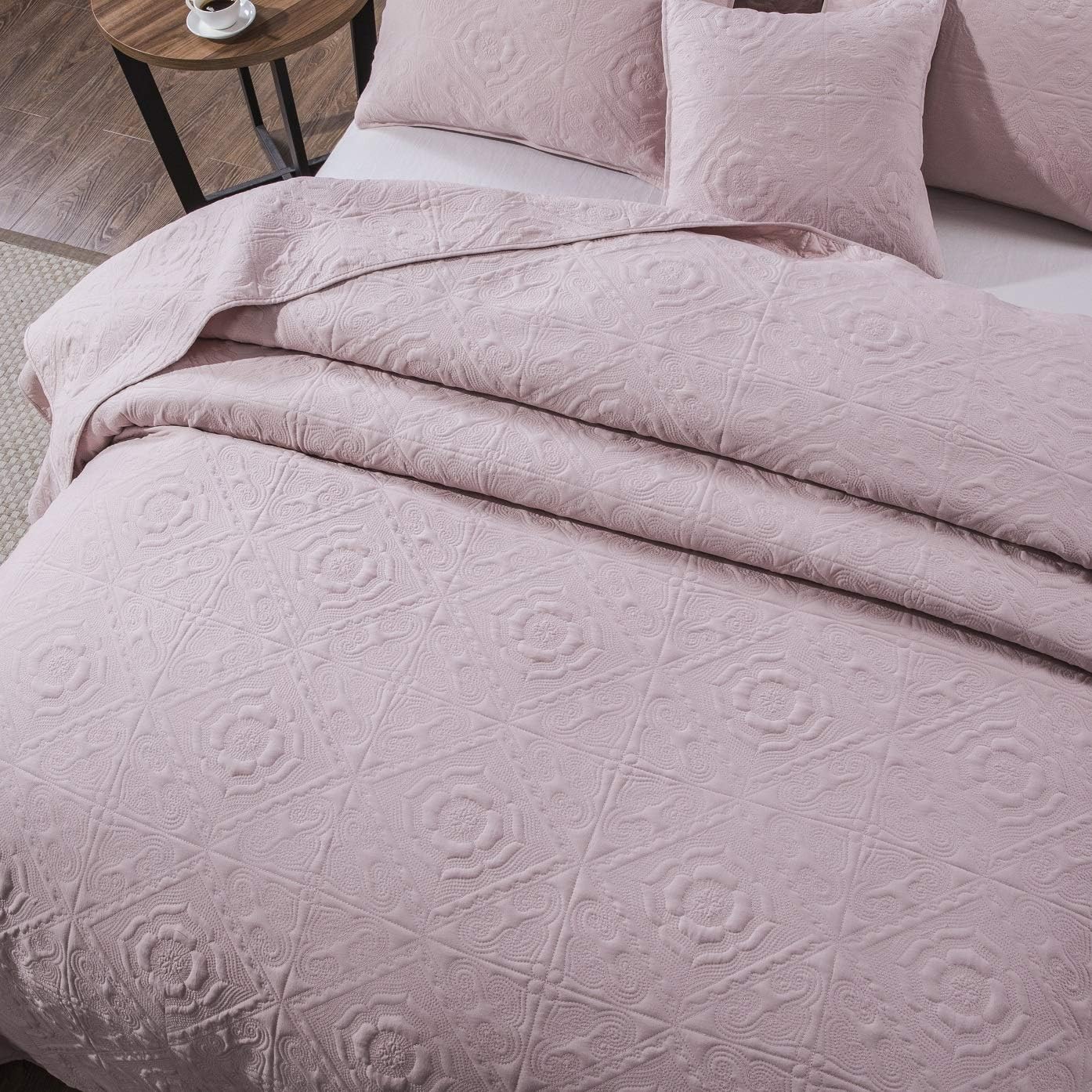 DaDa Bedding Collection Bedspread Set, Full, Pink Full Pink