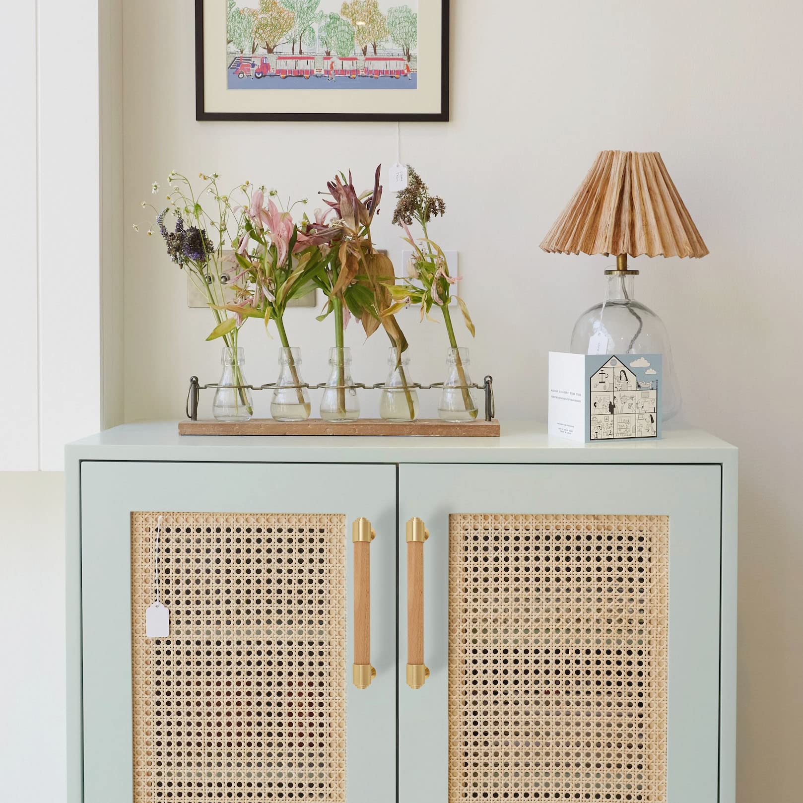 Lot de 4 poignées d'armoire en bois et laiton de 15,2 cm de centre à centre à centre à double trou modernes pour placard de cuisine brut finition brossée