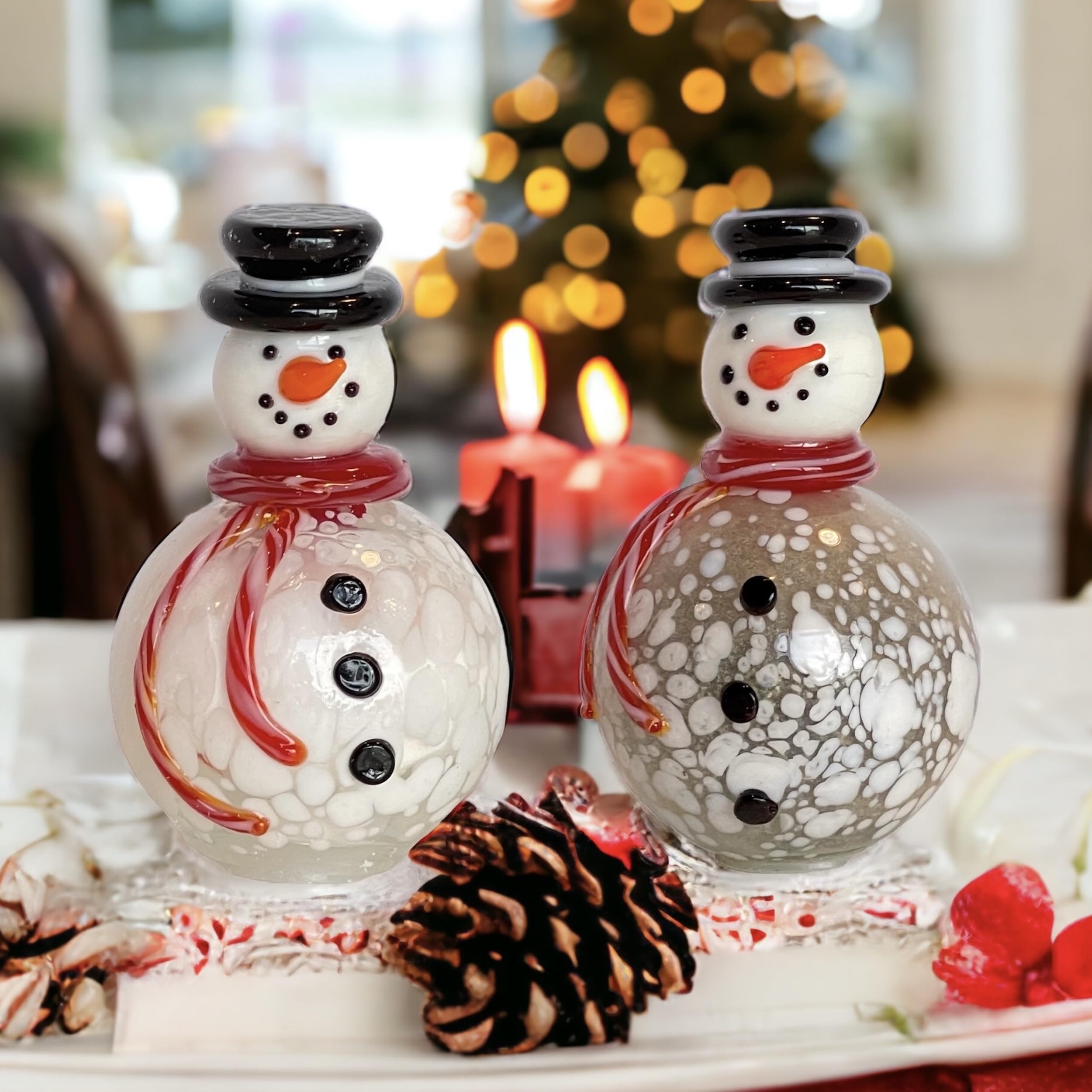 Gift Essentials Mini salero y pimentero de cristal soplado, salero y pimentero blanco de vidrio soplado a mano, salero y pimentero de Navidad coleccionable