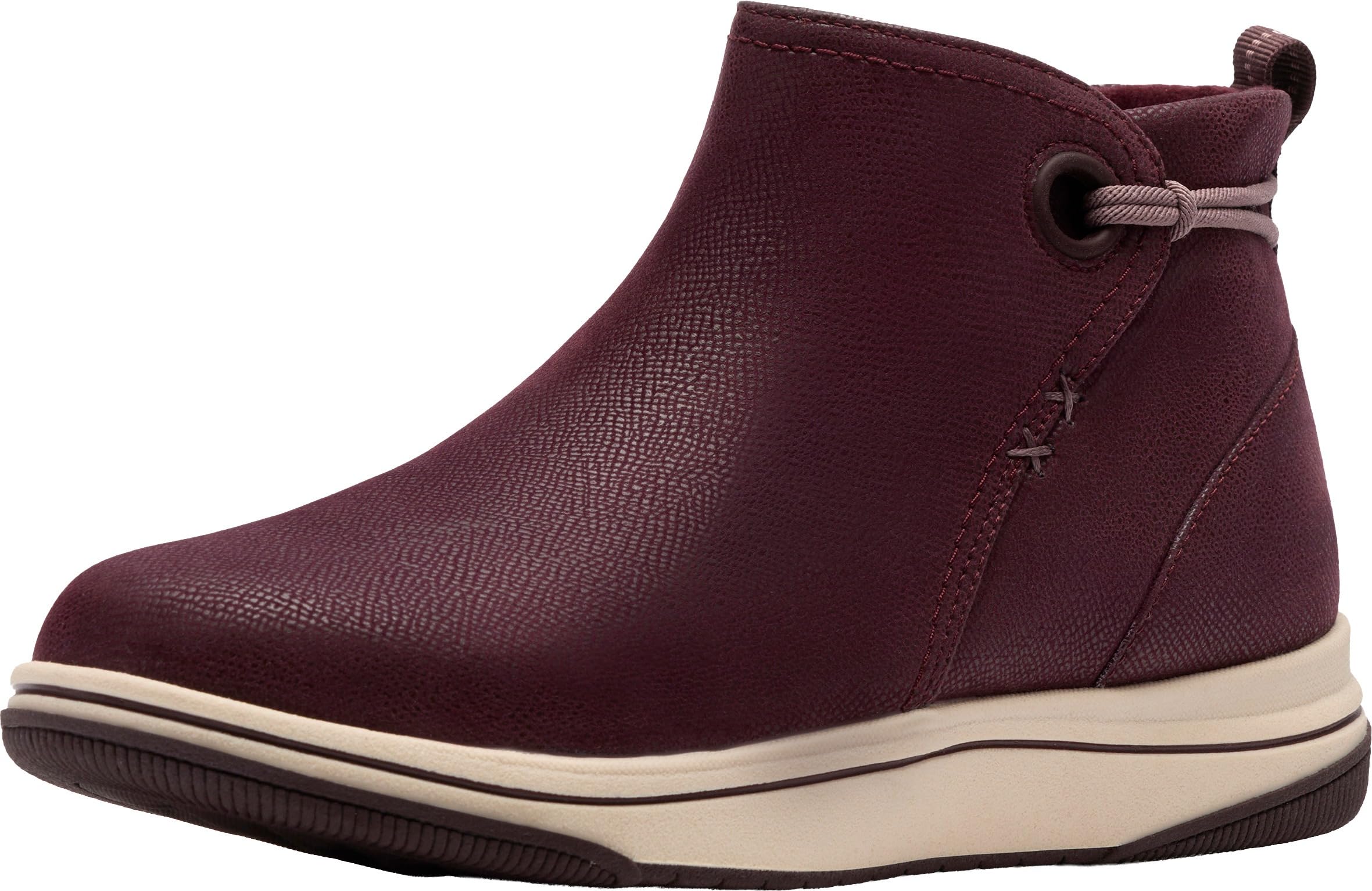 Clarks womens Breeze Derby