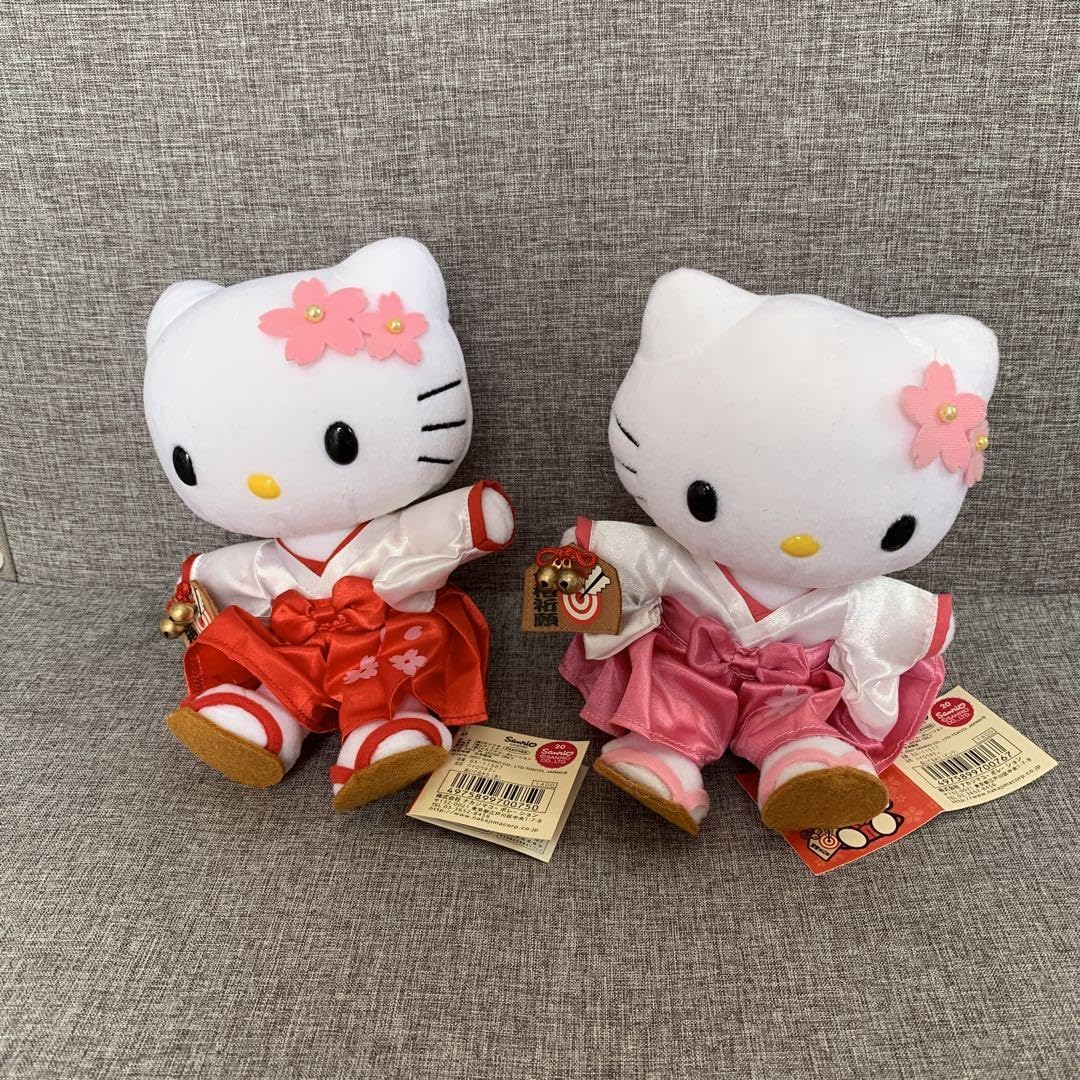Amazon.co.jp: ハローキティ ぬいぐるみ セット : おもちゃ