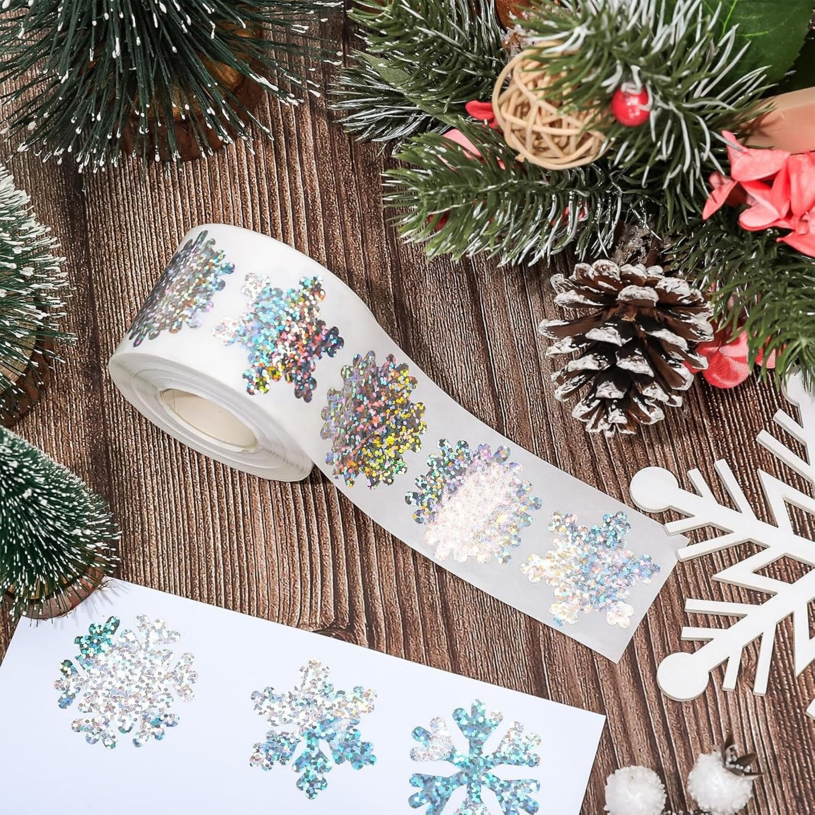 Christmas Snowflake Laser Stickers, 500Pcs Self-Adhesive Decals for Decor Party Supplies and Gift Wrapping