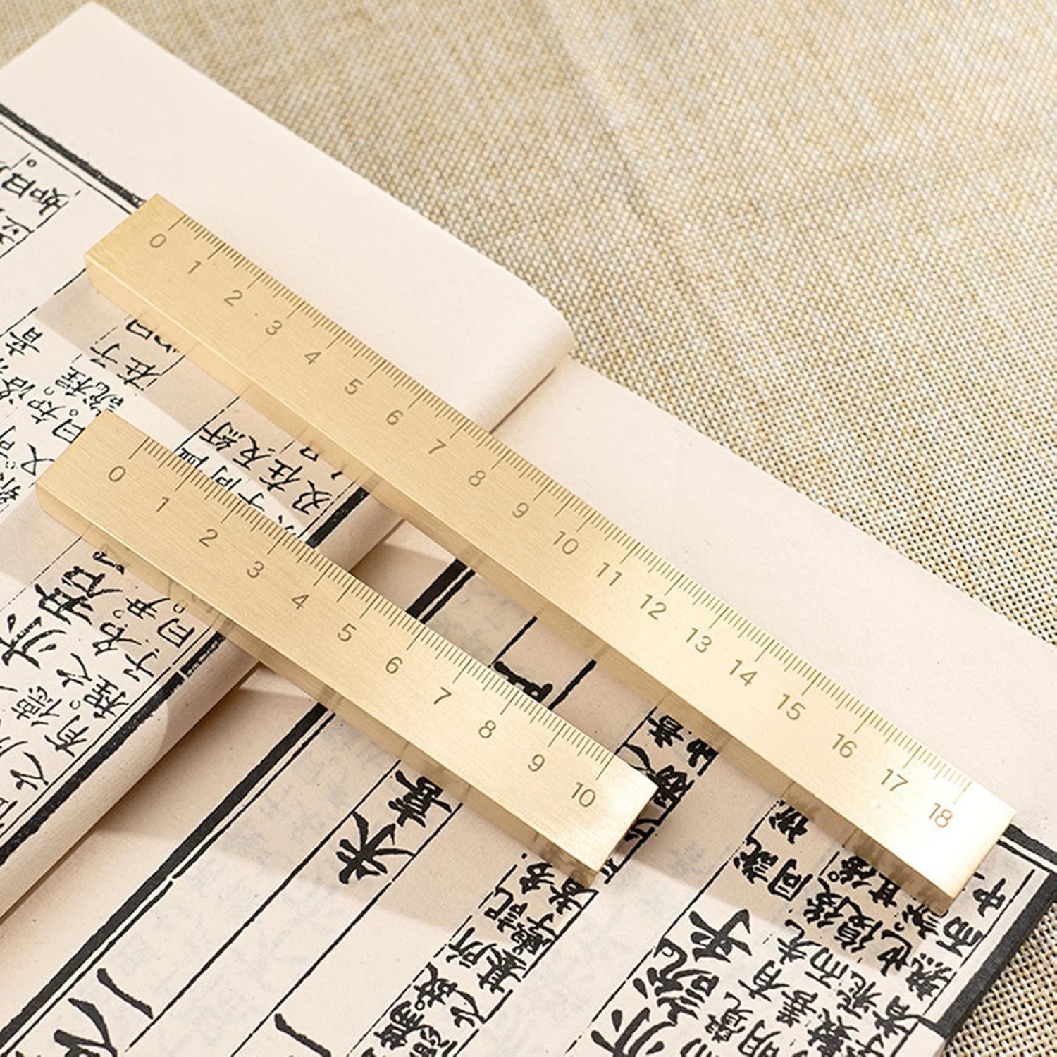 多機能文鎮 目盛付き 高耐久 真鍮製文鎮 筆記練習 インク用 絵画 書道 デスクウェイト