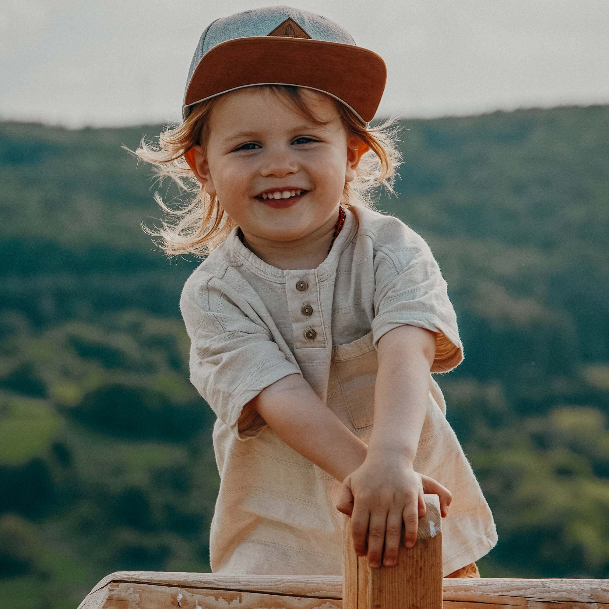 Soulbuddy Kinder Baseball Cap Jungen Mädchen – Verstellbare Kinderkappe – Sommer Schirmmütze mit Sonnenschutz – Outdoor & Freizeit Snapback – 3 Größen verfügbar
