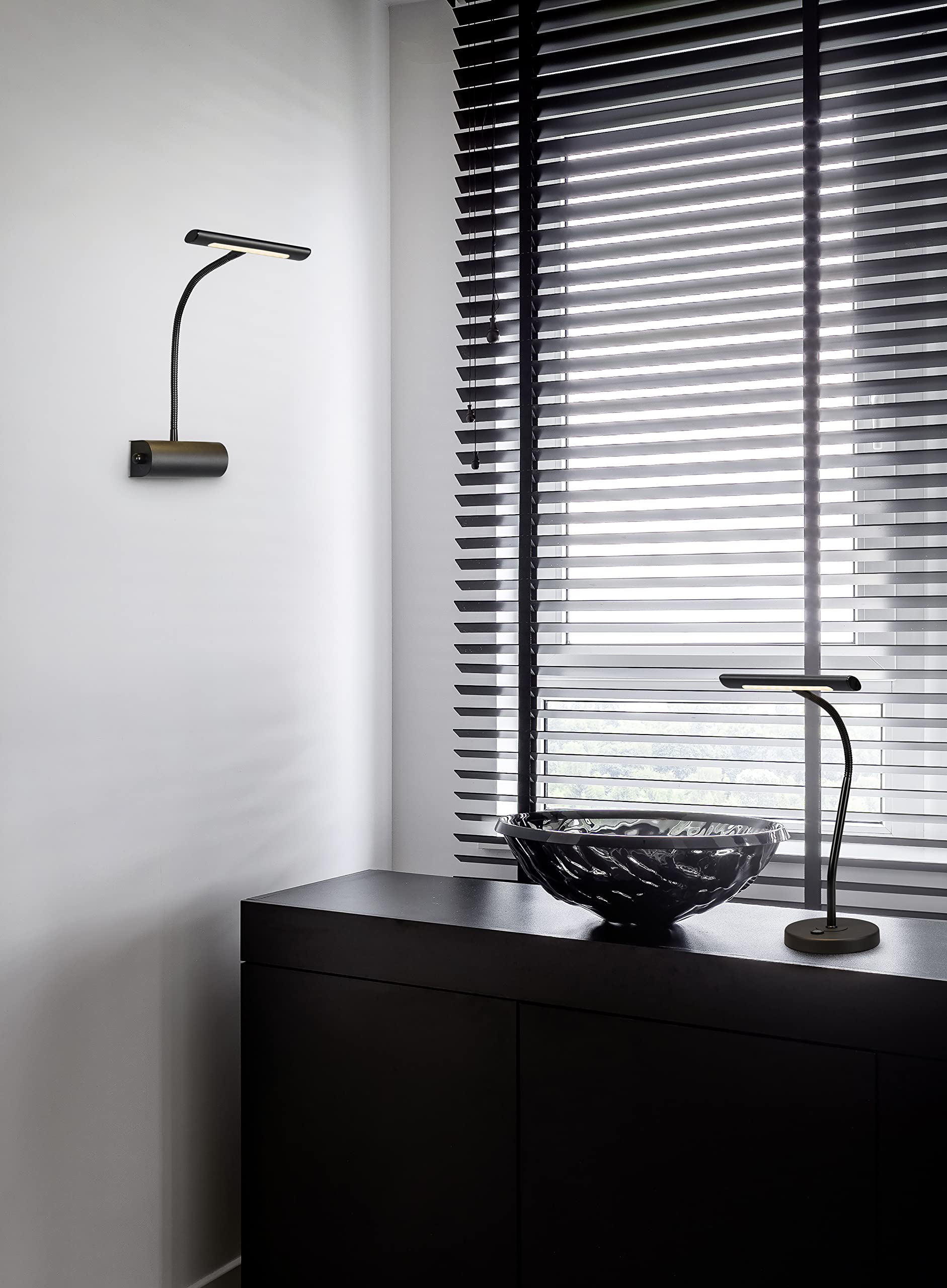 Trio Leuchten LED Tischleuchte Curtis 579790132, Metall Schwarz matt, inkl. 4 Watt LED, Dimmer, Flexarm