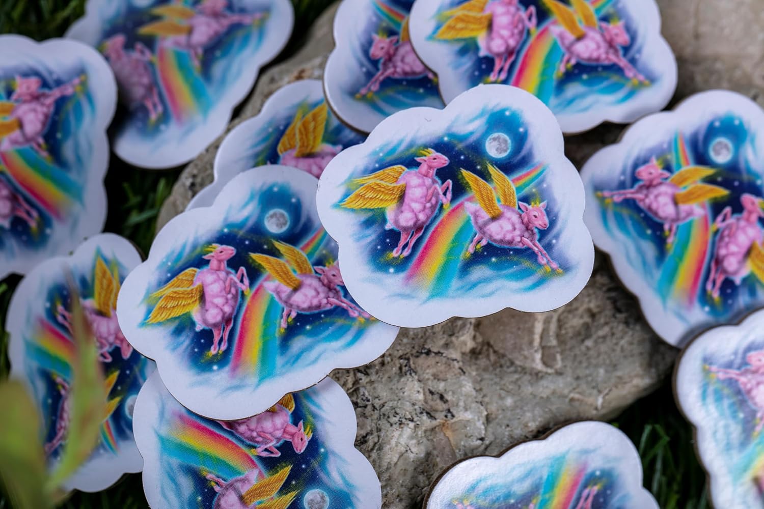 Crowd Games | Evolution: Another World Board Game | 1-4 Players | Ages 11 and up | Popular Science | Fantasy | Animals| Card Game | Simulation | Hand Management | Average Playtime 30 min