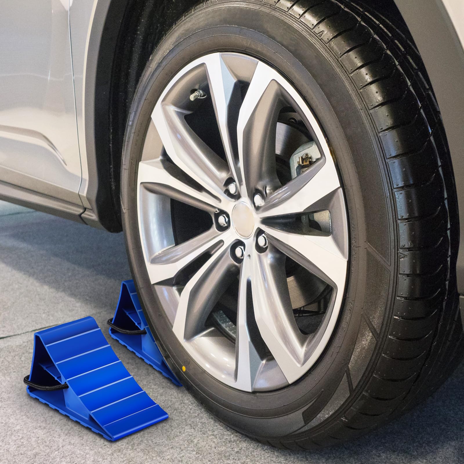 Blaue Kunststoff Radkeile für Wohnmobile und Anhänger