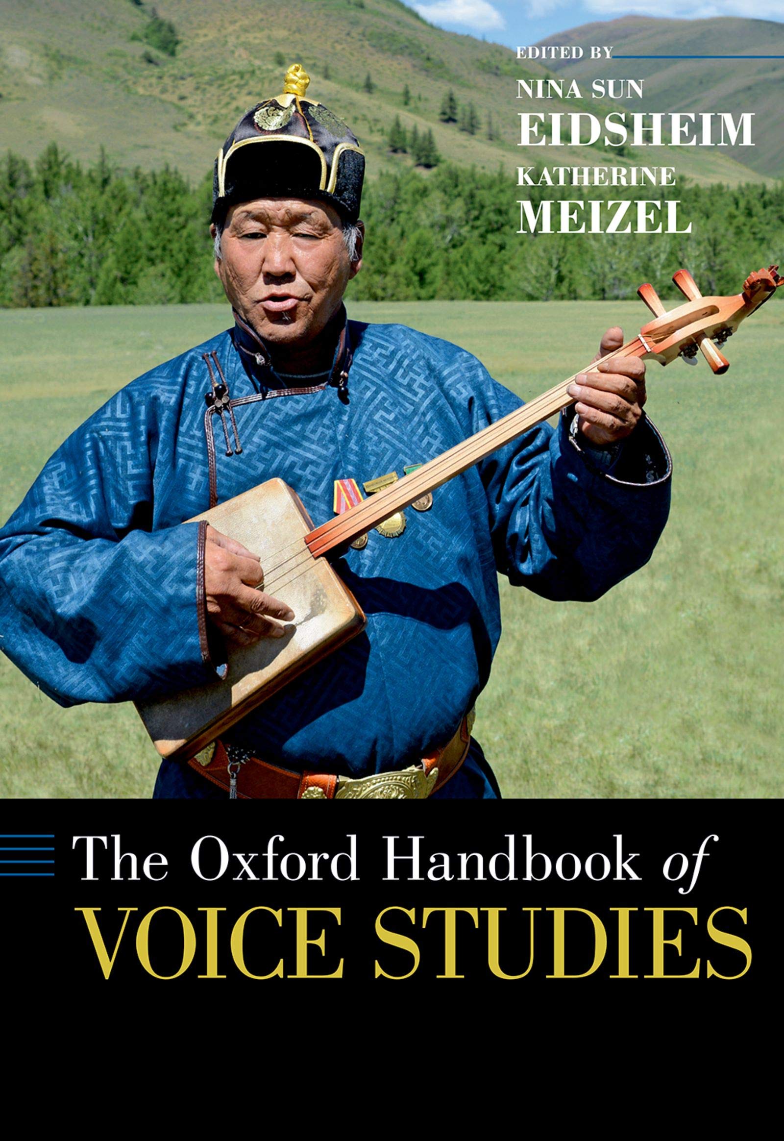 The Oxford Handbook of Voice Studies pour maîtriser les théories de la voix