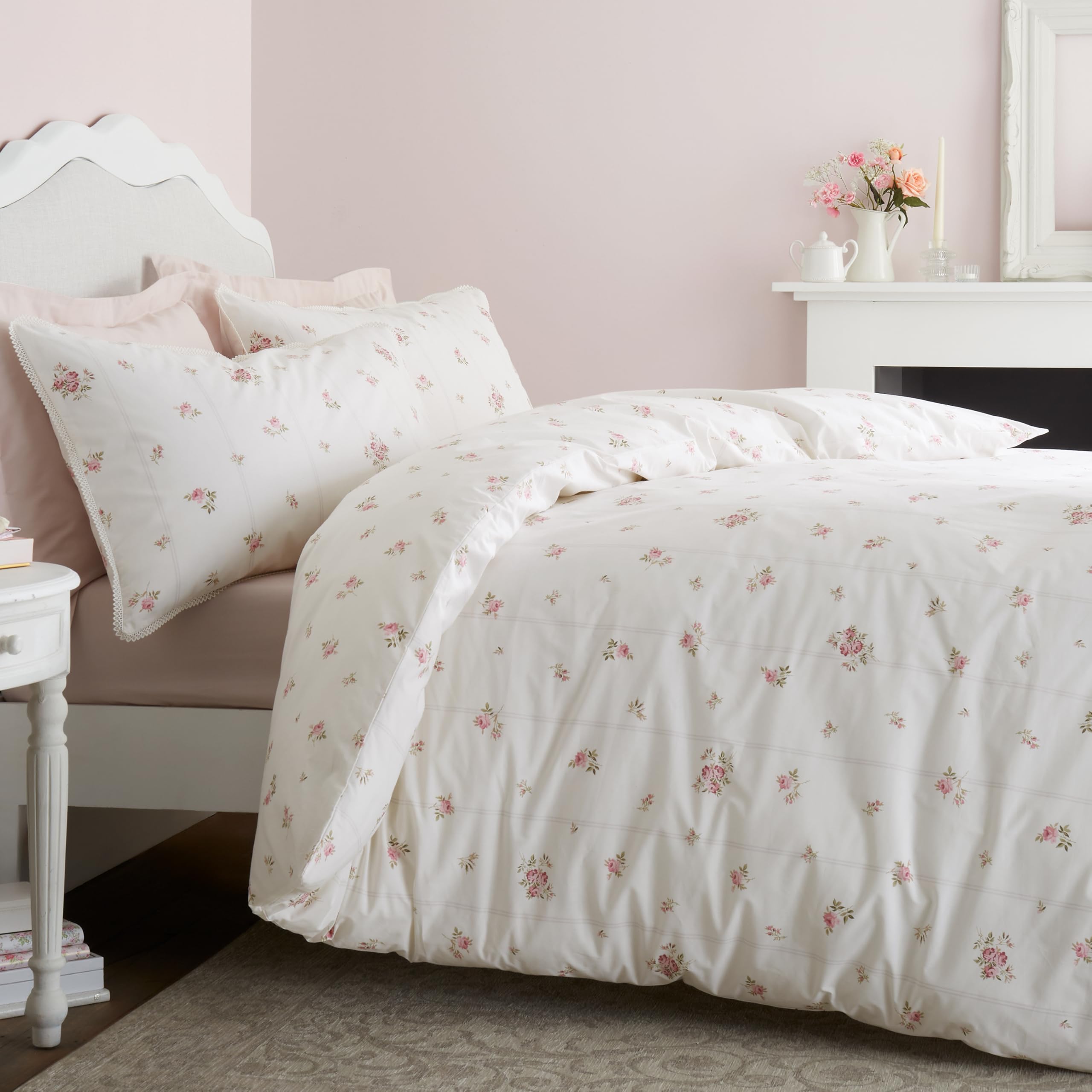 Bianca Fine Linens Vintage Rosebud Lace 200 Thread Count Cotton Reversible Single Duvet Cover Set With Pillowcase Cream from B&Q