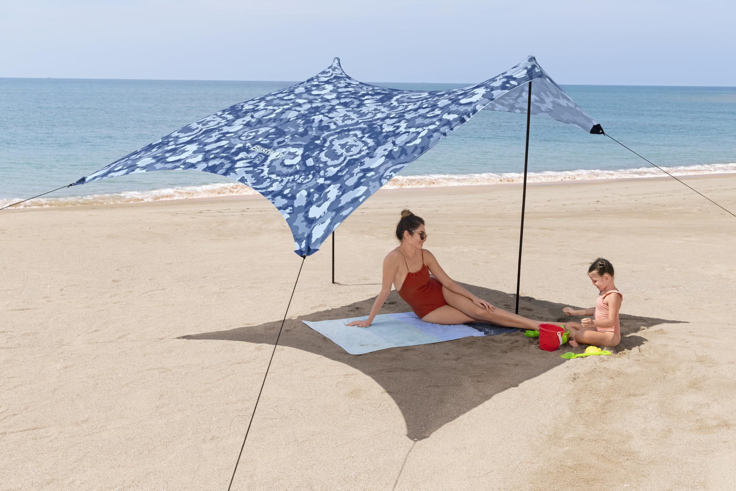 Bestway Sonnensegel 210 x 210 x 198 cm, UPF 80 Sonnenschutz, 4 Personen, Elastisches Polyester/Elasthan-Gewebe, Stahlstangen, Inkl. Spannseile, Heringe, Sandtaschen, Tragetasche
