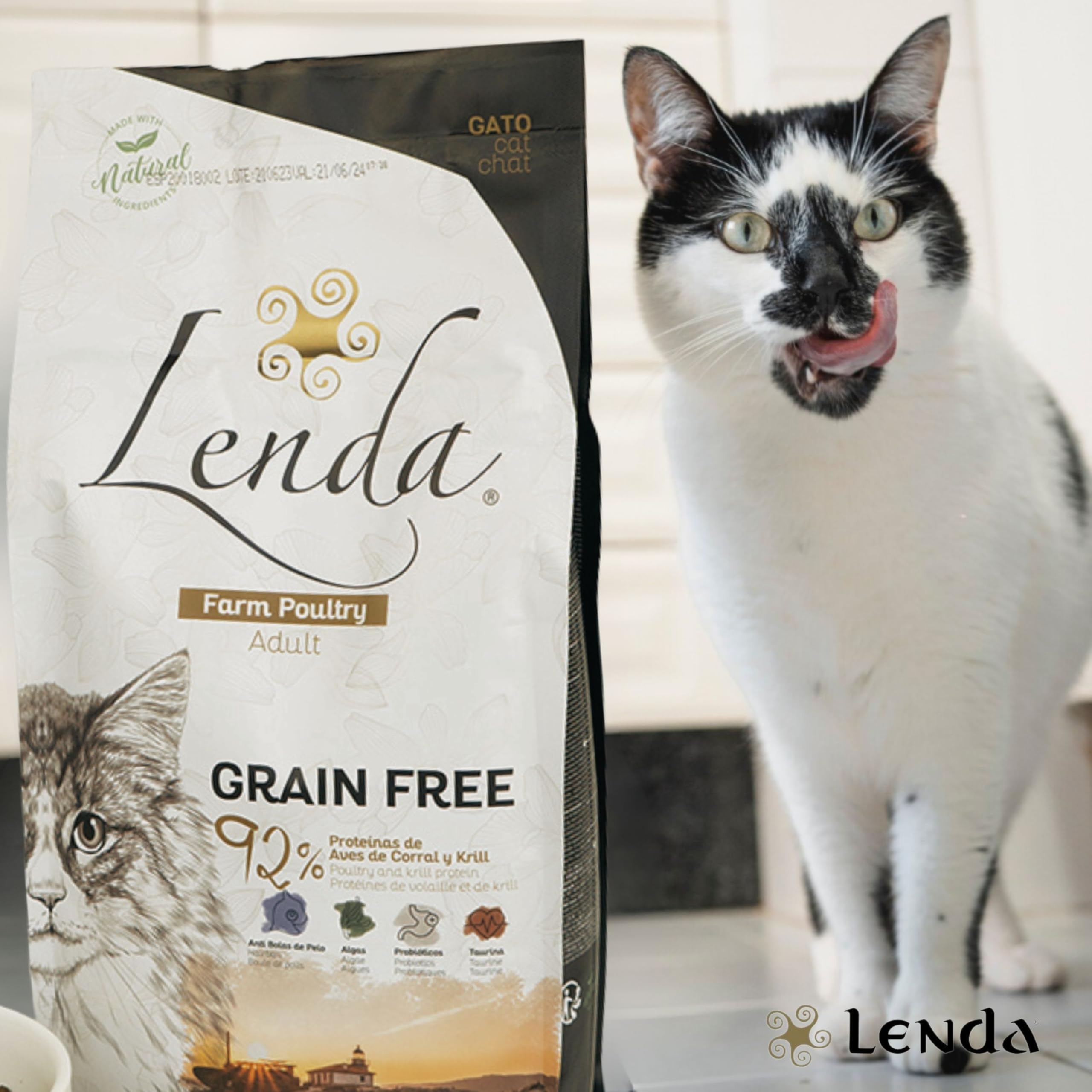 Lenda Gatto Adulto Pollame 7 kg - Crocchette Senza Cereali per Gatti Adulti - Croccantini Naturale Ipoallergenico con Botaniche e Probiotici - Cibo Completo per Gatti