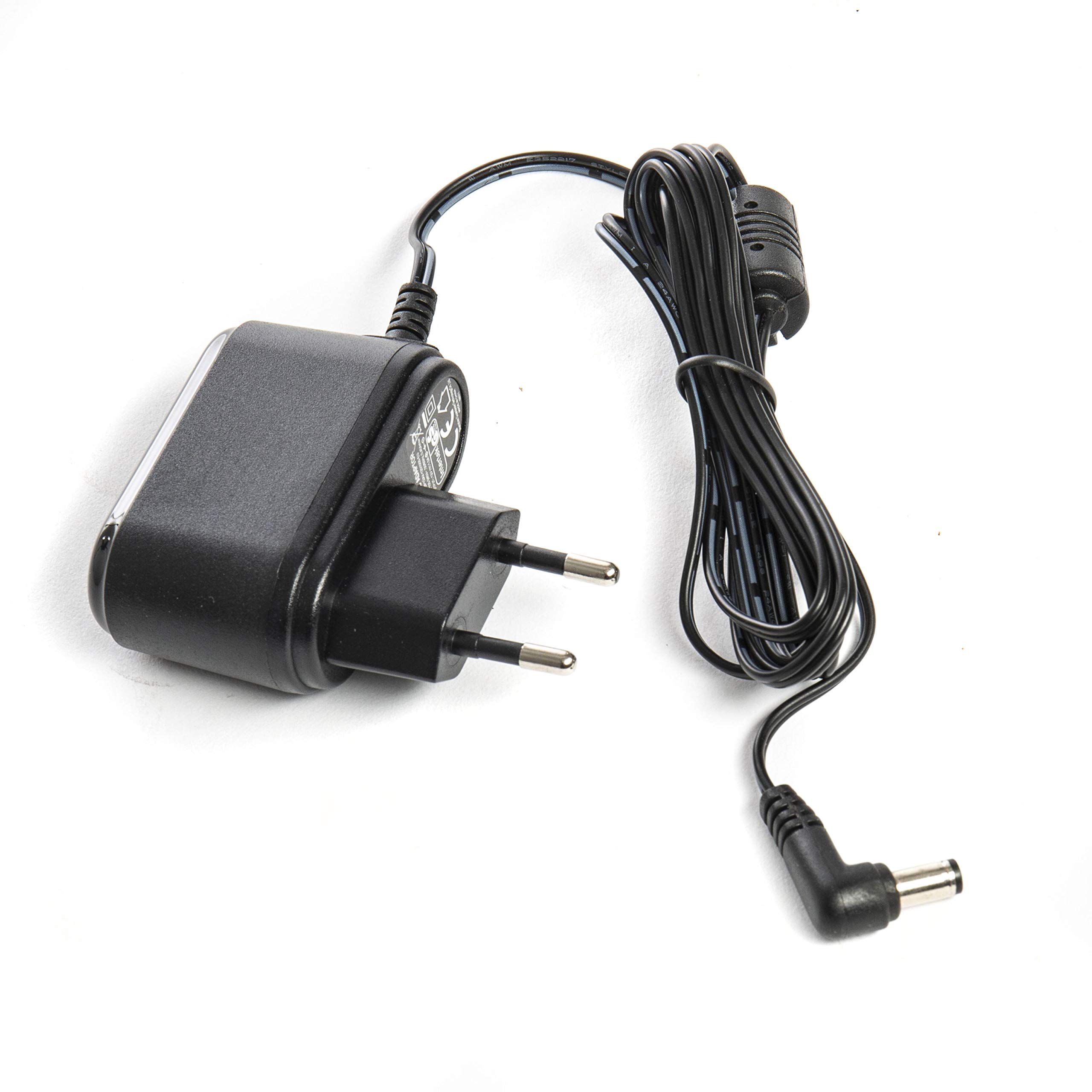 Fame EG-10AM, 10W Combo Verstärker für E-Gitarre, Kompakt, 2-Band Klangregelung, Schaltbare Verzerrung, Ideal zum Üben, Batteriebetrieb möglich
