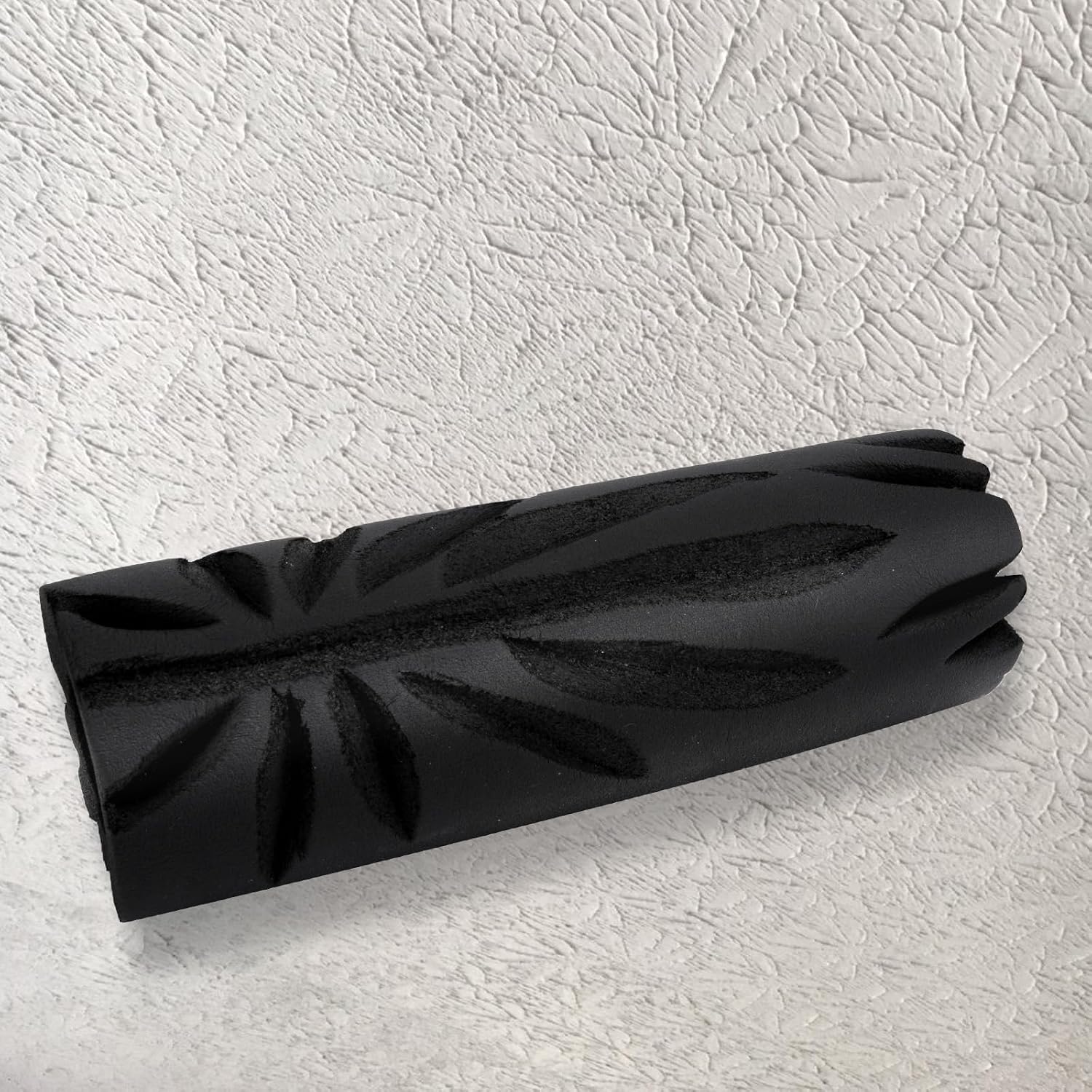 9 in Crow's Foot Pattern Drywall Texture Roller for Walls and Ceilings