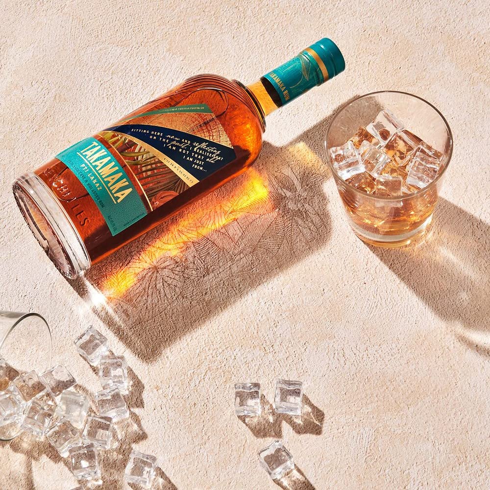Takamaka - PTI Lakaz - Rum fruttato e Speziato, 45,1% Bottiglia da 700ml